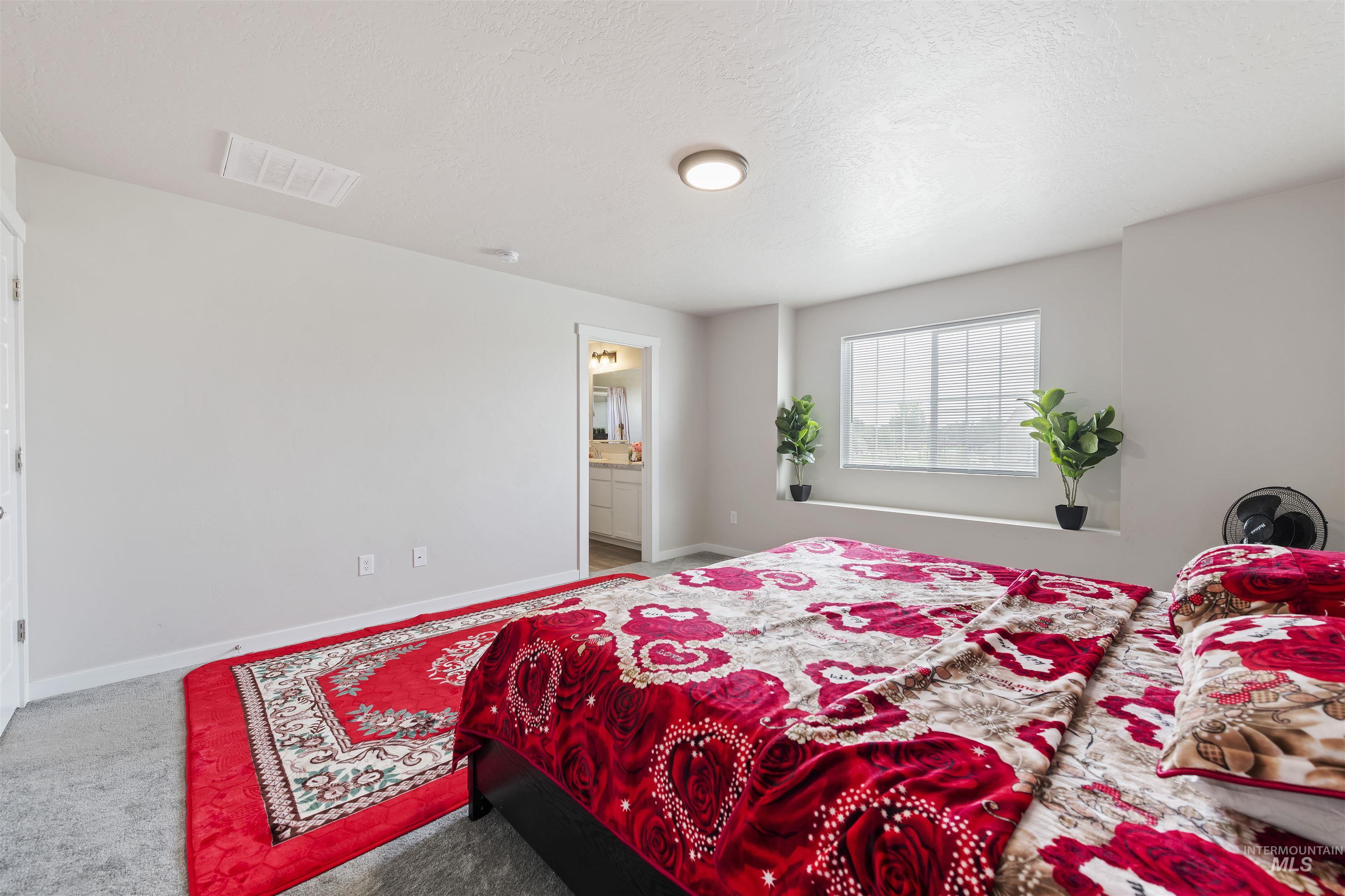 4887 W Quaker Ridge St, Meridian, Idaho 83642, 4 Bedrooms, 2.5 Bathrooms, Residential For Sale, Price $441,999,MLS 98954316