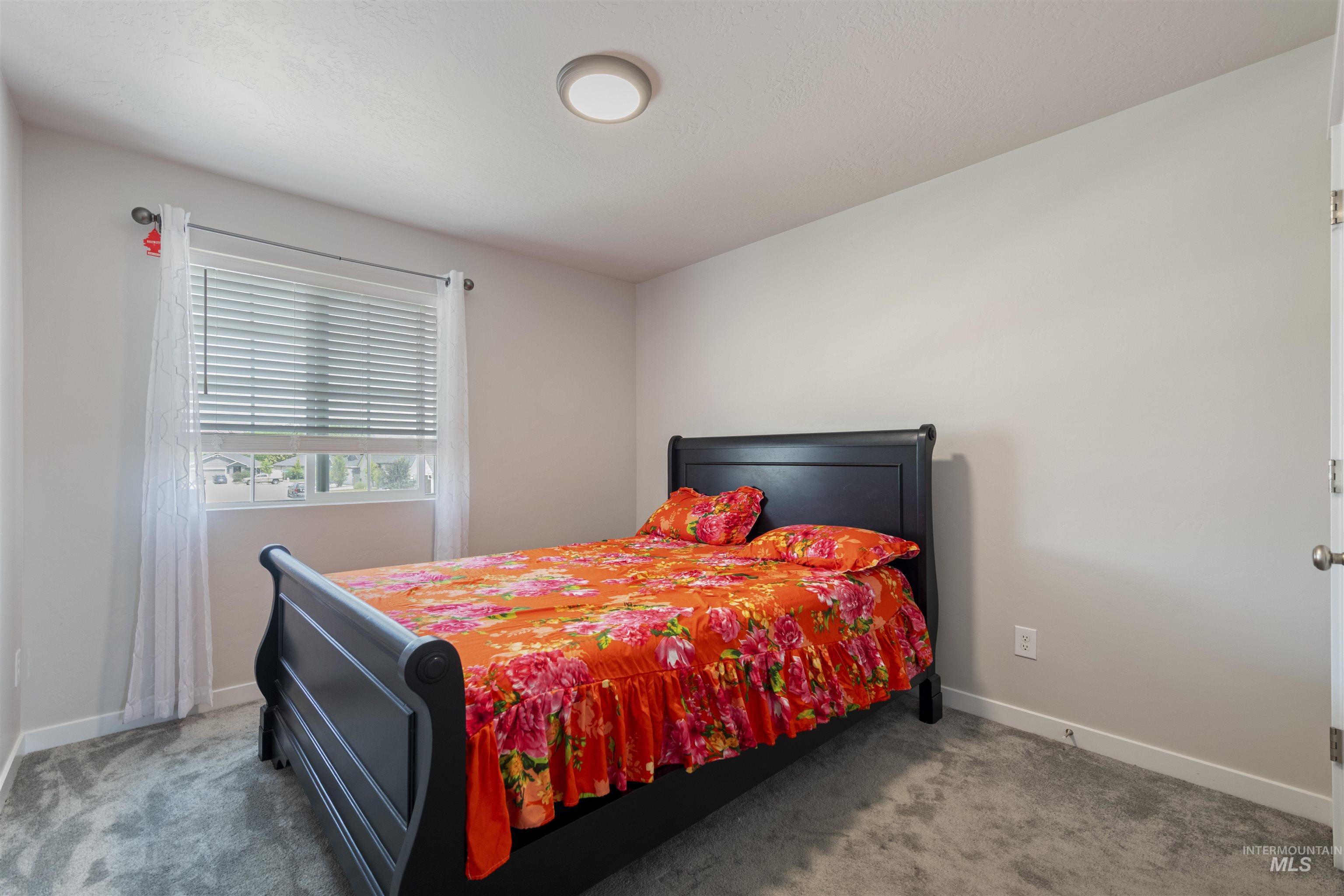 4887 W Quaker Ridge St, Meridian, Idaho 83642, 4 Bedrooms, 2.5 Bathrooms, Residential For Sale, Price $441,999,MLS 98954316