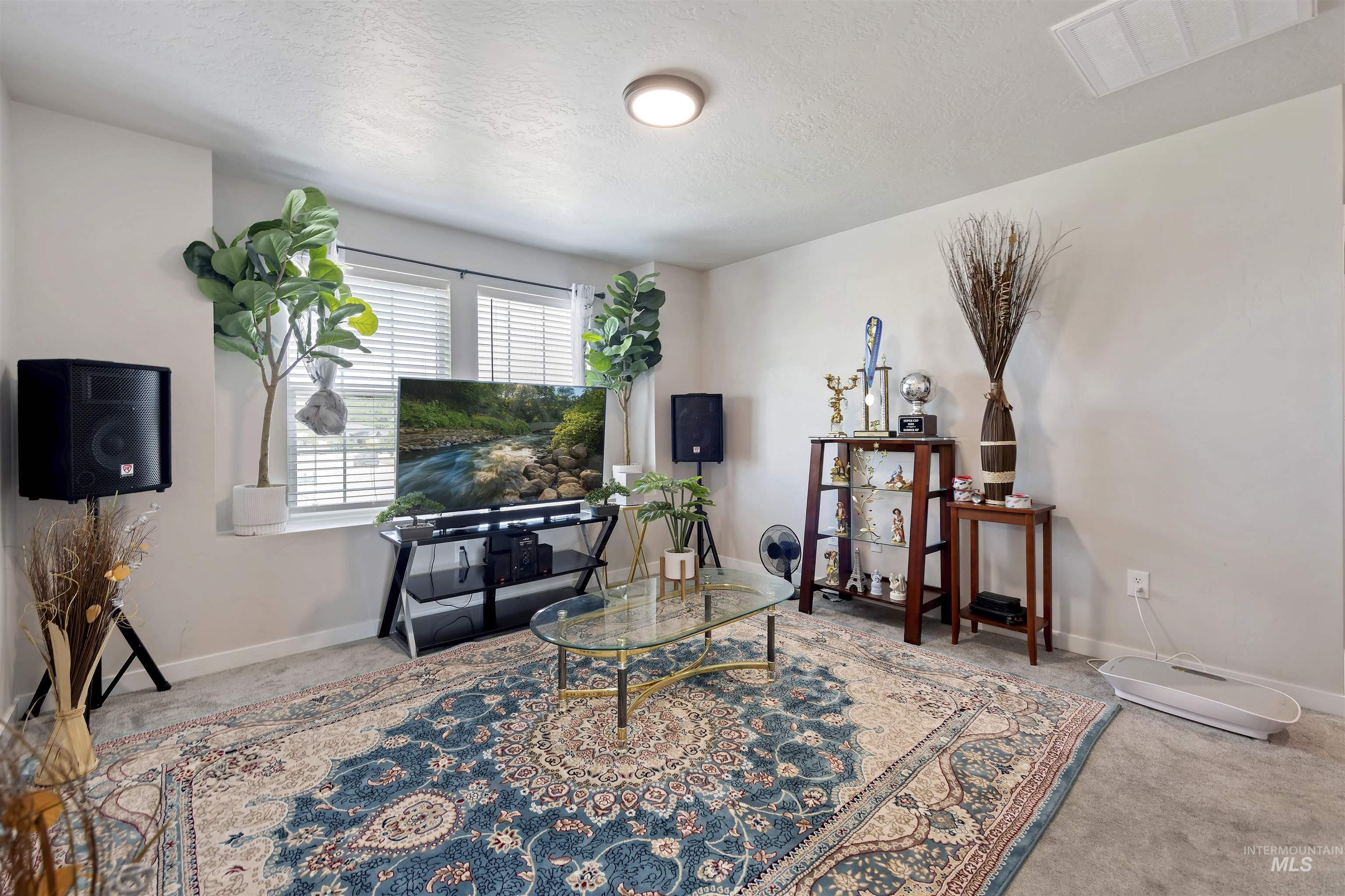 4887 W Quaker Ridge St, Meridian, Idaho 83642, 4 Bedrooms, 2.5 Bathrooms, Residential For Sale, Price $441,999,MLS 98954316