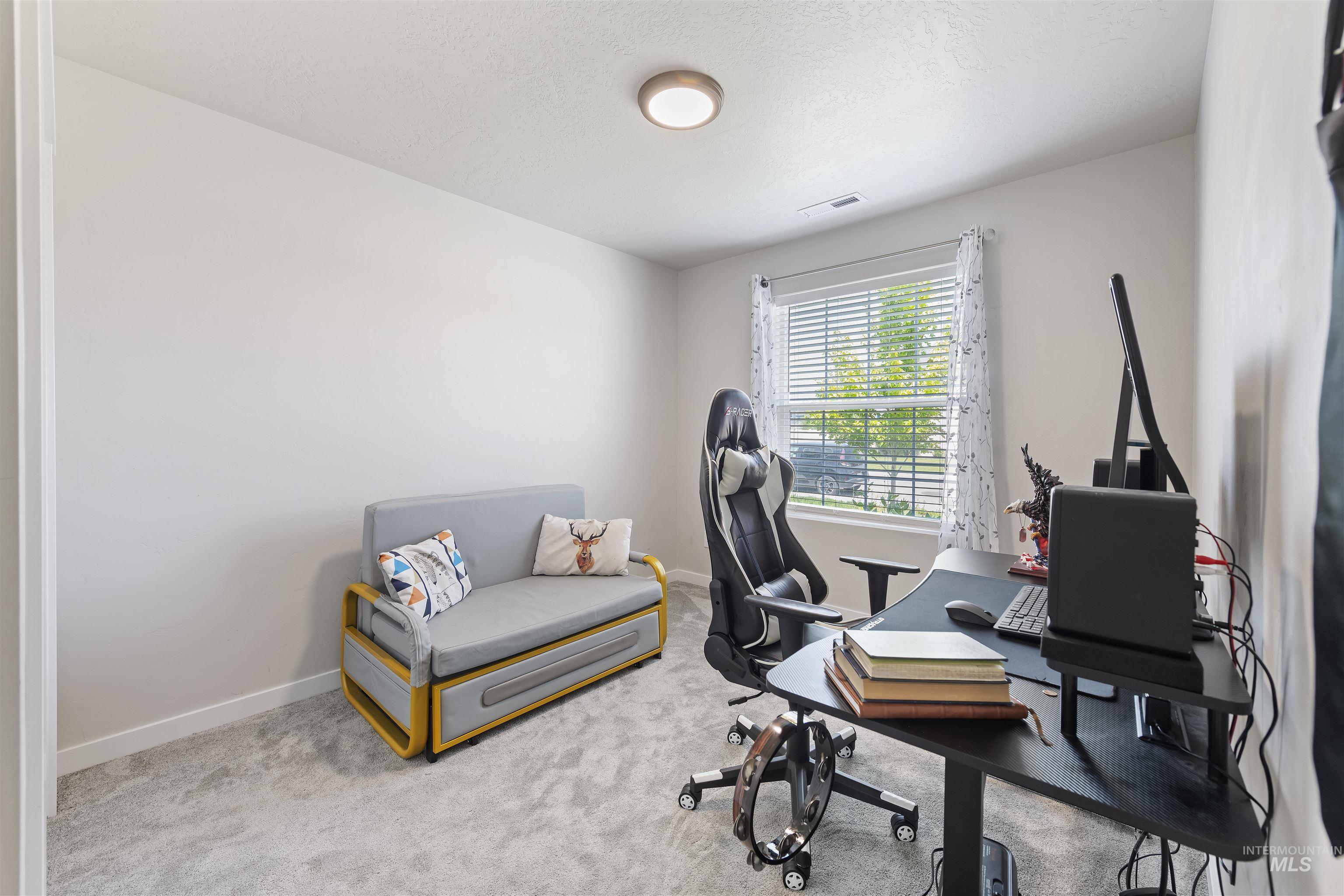 4887 W Quaker Ridge St, Meridian, Idaho 83642, 4 Bedrooms, 2.5 Bathrooms, Residential For Sale, Price $441,999,MLS 98954316