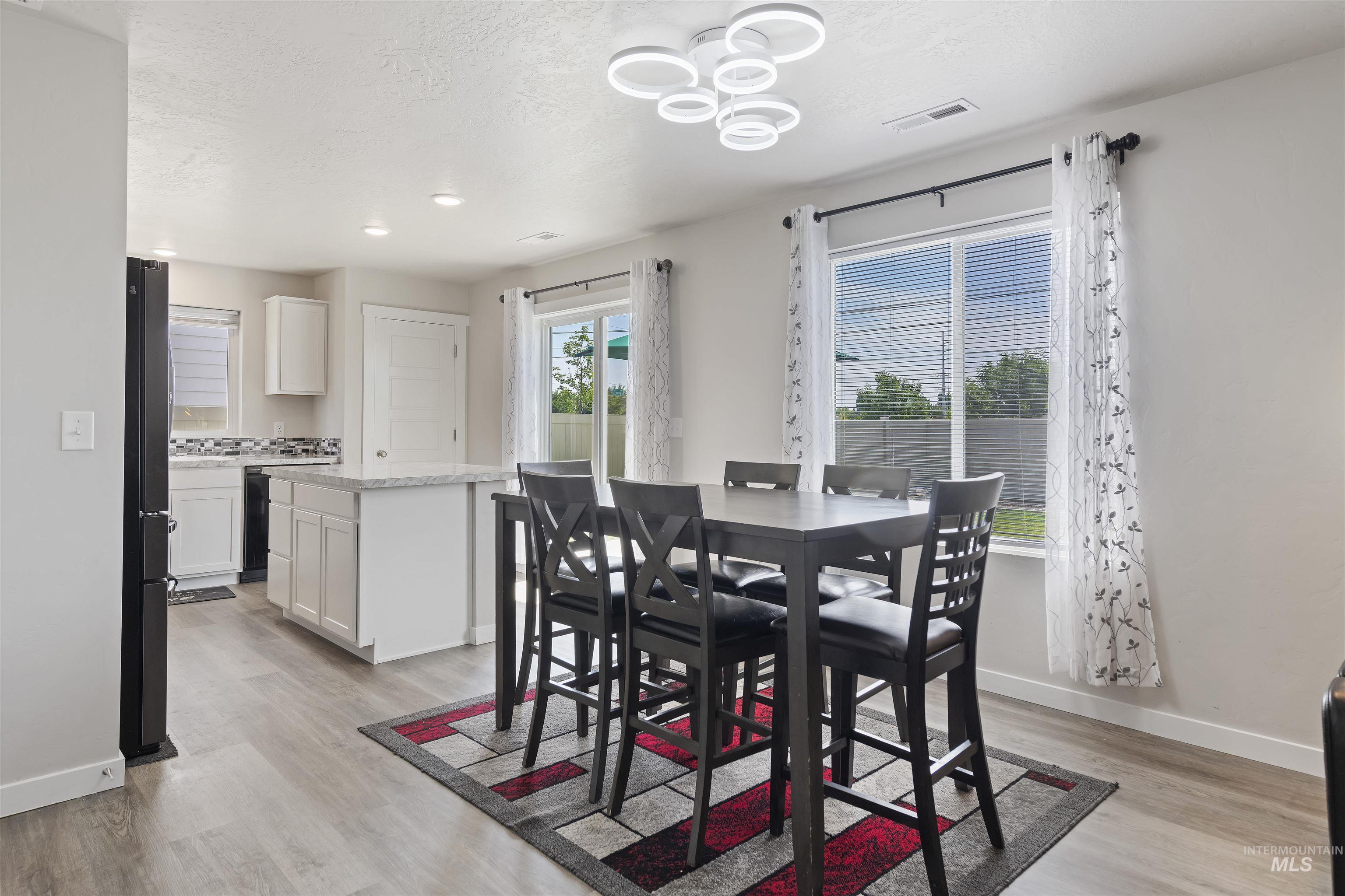 4887 W Quaker Ridge St, Meridian, Idaho 83642, 4 Bedrooms, 2.5 Bathrooms, Residential For Sale, Price $441,999,MLS 98954316