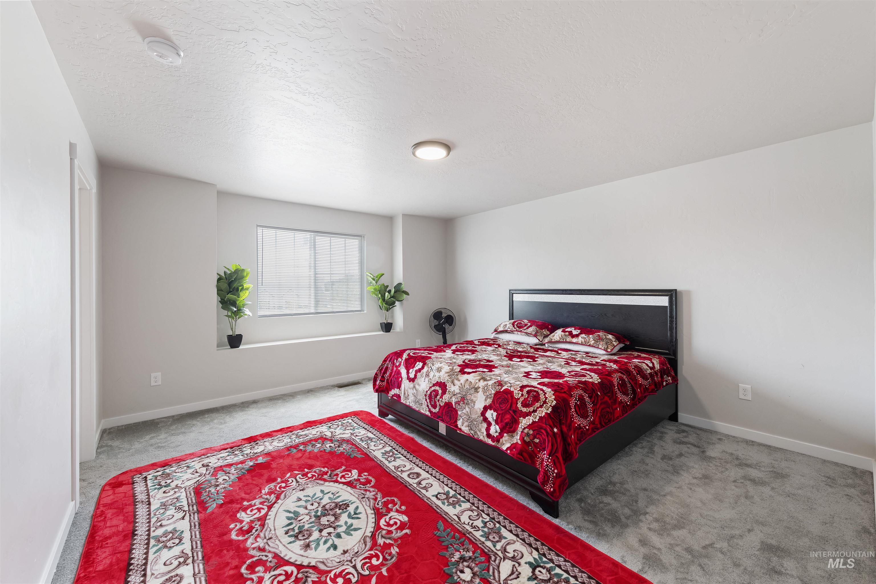 4887 W Quaker Ridge St, Meridian, Idaho 83642, 4 Bedrooms, 2.5 Bathrooms, Residential For Sale, Price $441,999,MLS 98954316