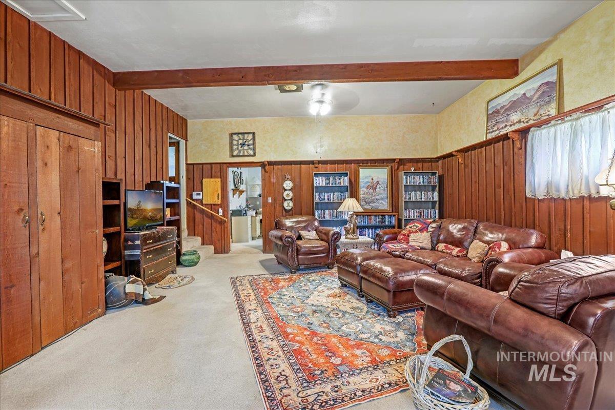 917 Del Mar Circle, Twin Falls, Idaho 83301, 4 Bedrooms, 2.5 Bathrooms, Residential For Sale, Price $350,000,MLS 98954378