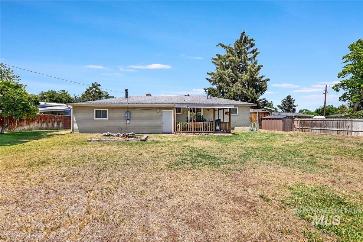 917 Del Mar Circle, Twin Falls, Idaho 83301, 4 Bedrooms, 2.5 Bathrooms, Residential For Sale, Price $350,000,MLS 98954378