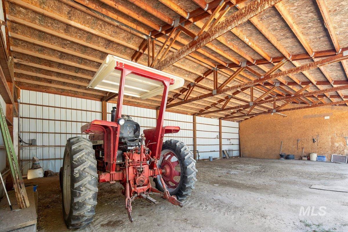 3617 Bowman Rd, Emmett, Idaho 83617, 3 Bedrooms, 2 Bathrooms, Residential For Sale, Price $748,444,MLS 98954429