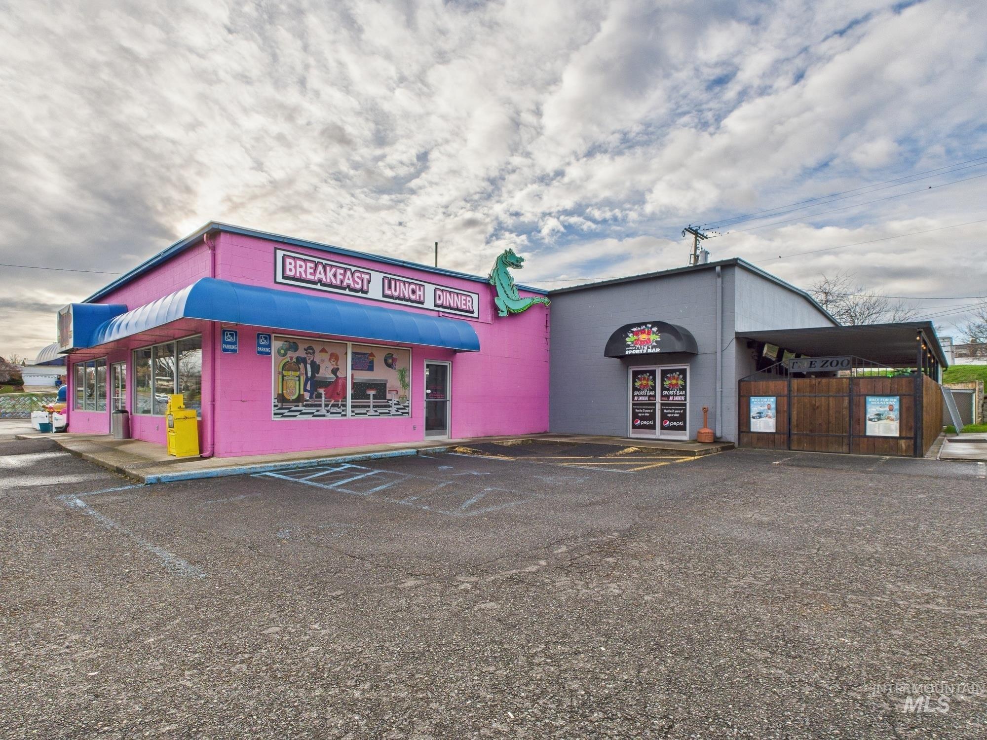 2138 13th Avenue, Lewiston, Idaho 83501, Business/Commercial For Sale, Price $1,400,000, 98954499