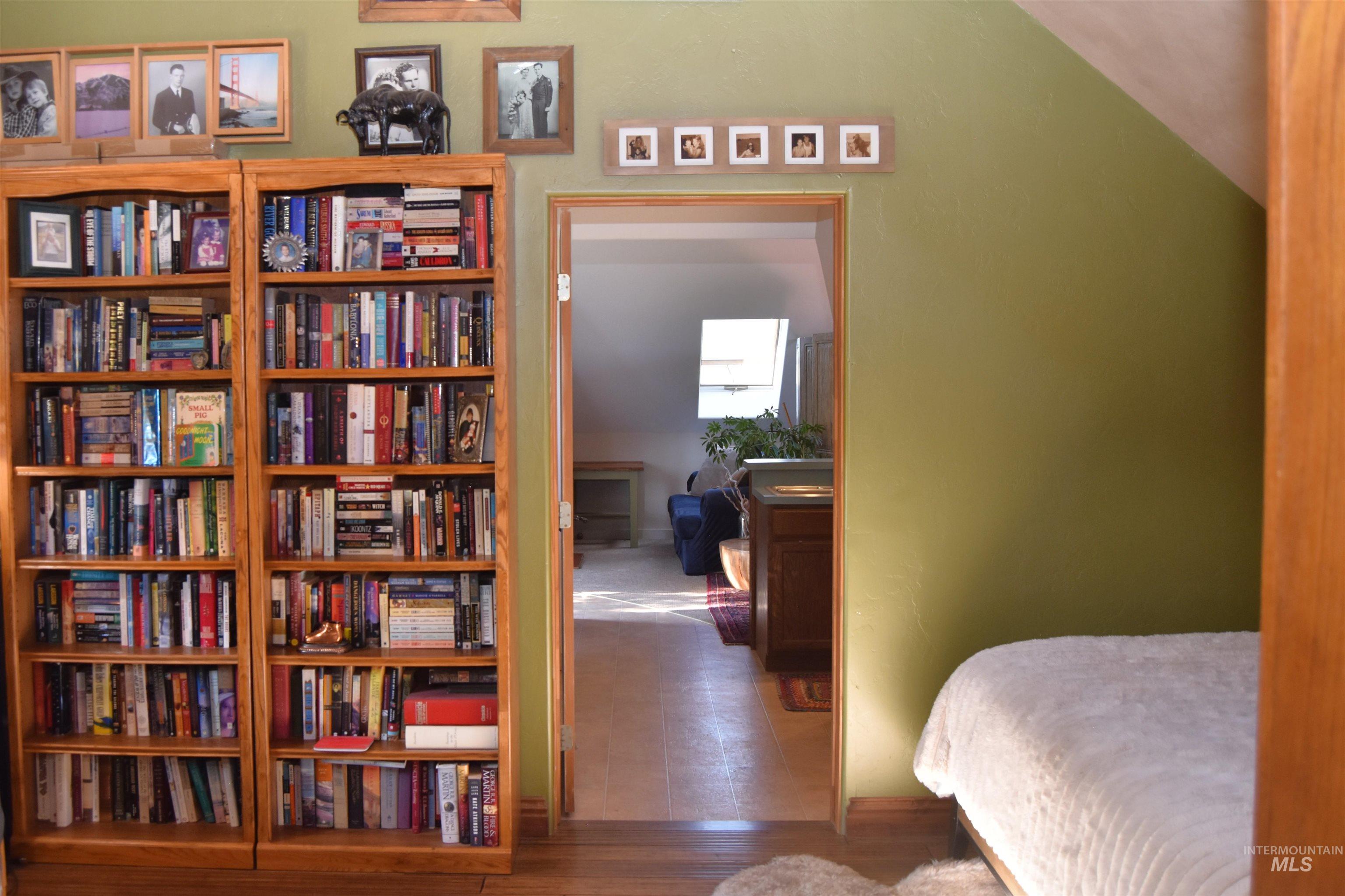 257 N Elk Creek Road, Fairfield, Idaho 83327, 3 Bedrooms, 3 Bathrooms, Residential For Sale, Price $1,995,000,MLS 98954501