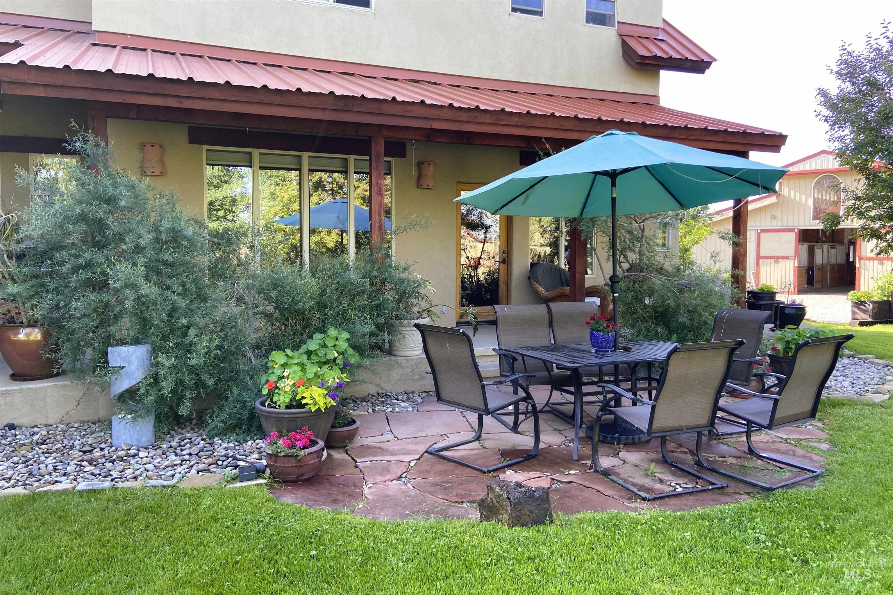 257 N Elk Creek Road, Fairfield, Idaho 83327, 3 Bedrooms, 3 Bathrooms, Residential For Sale, Price $1,995,000,MLS 98954501