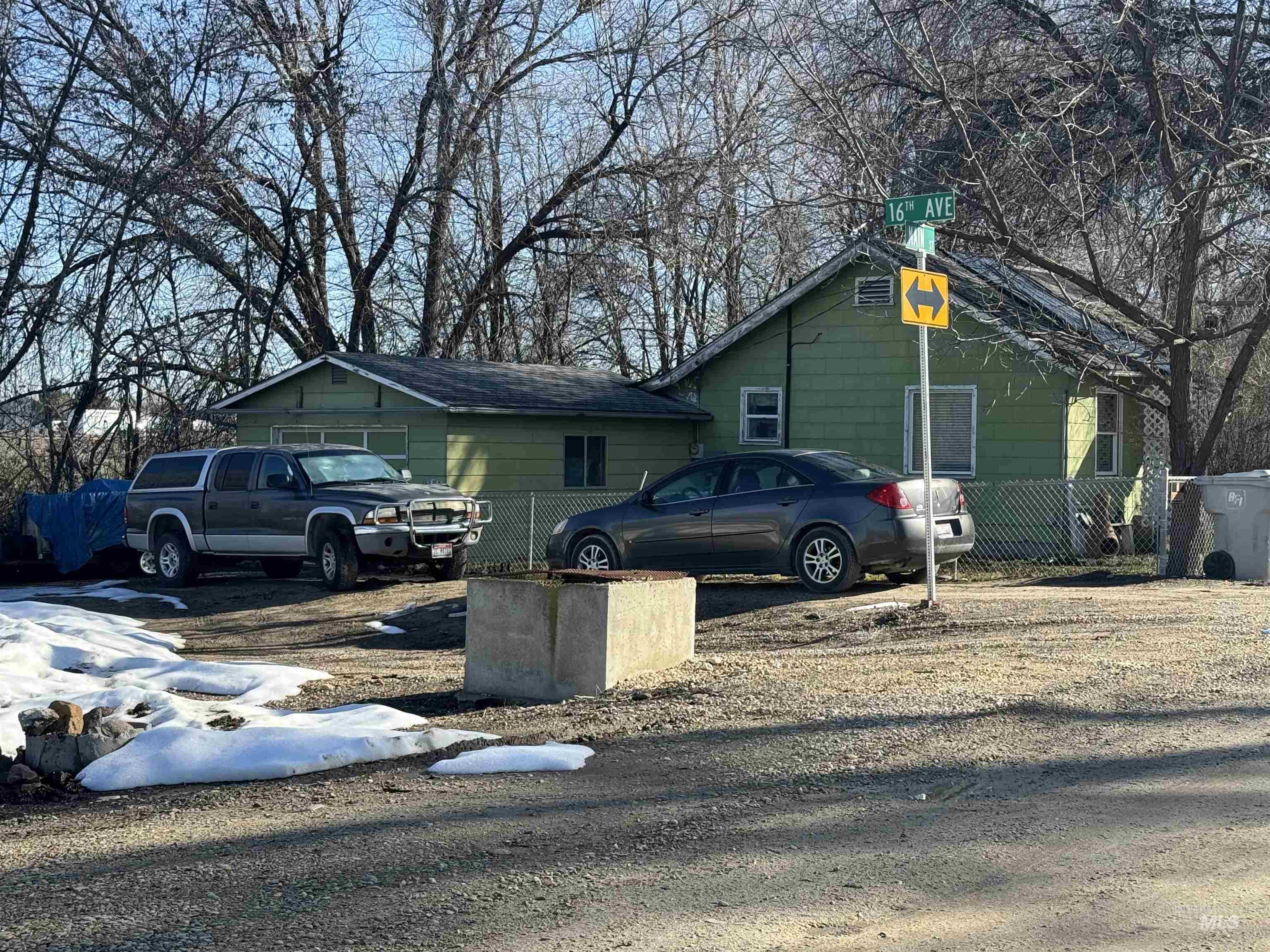 1601 Main St, Caldwell, Idaho 83605, 3 Bedrooms, 2 Bathrooms, Residential Income For Sale, Price $219,000, 98954640