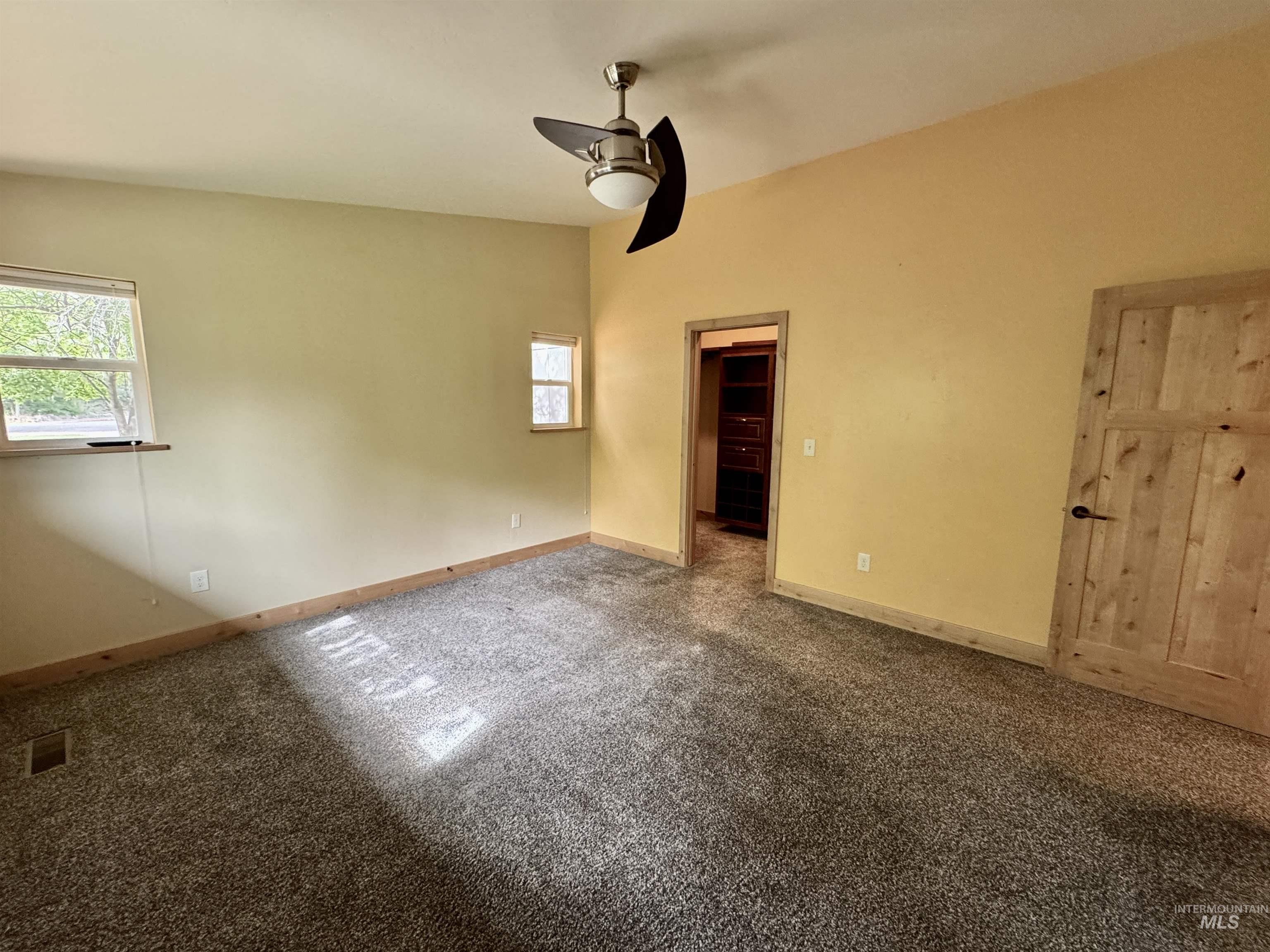 7820 W Apache Way, Boise, Idaho 83714-1906, 3 Bedrooms, 2.5 Bathrooms, Residential Income For Sale, Price $1,225,000, 98954834