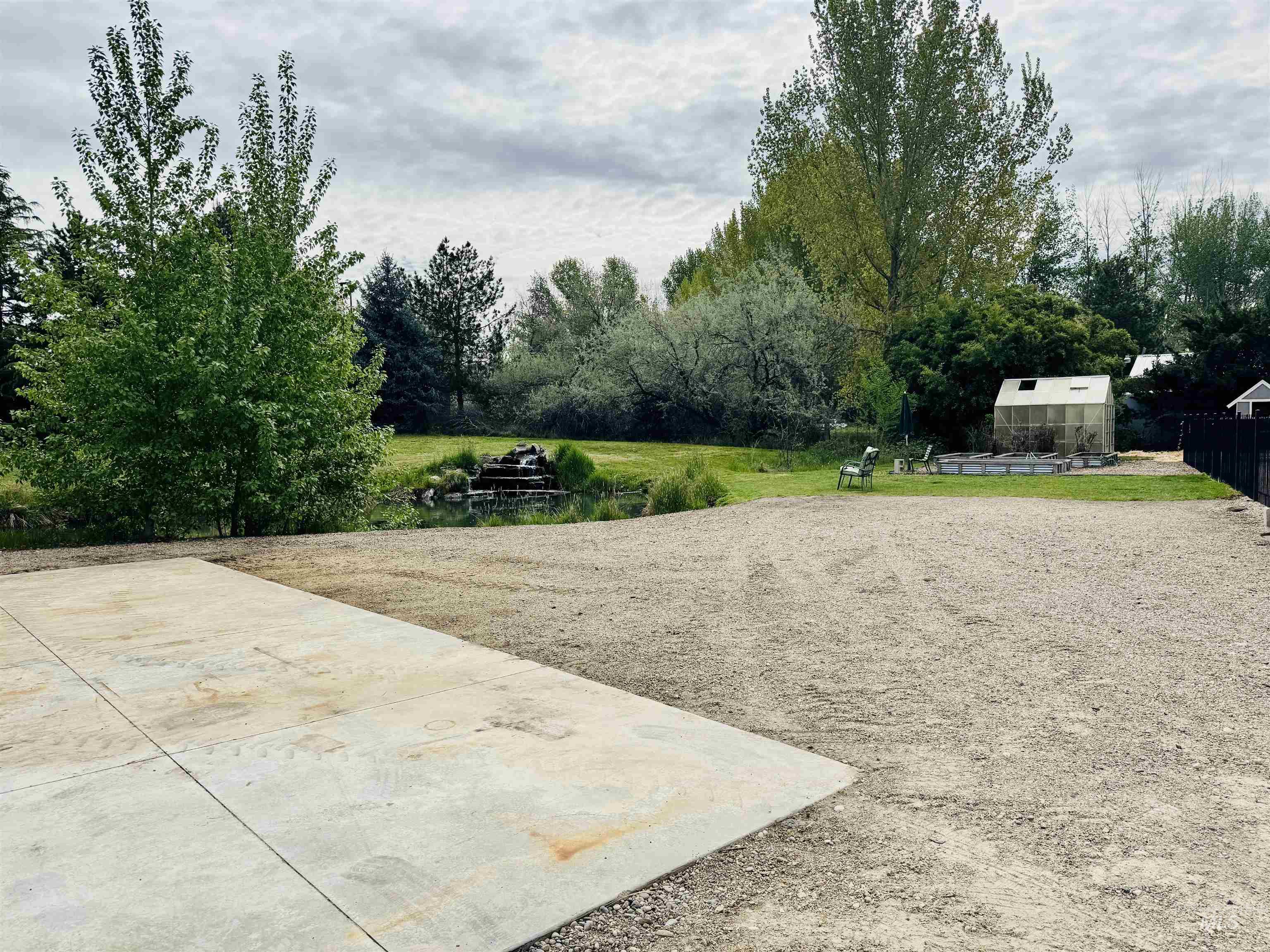 7820 W Apache Way, Boise, Idaho 83714-1906, 3 Bedrooms, 2.5 Bathrooms, Residential Income For Sale, Price $1,225,000, 98954834