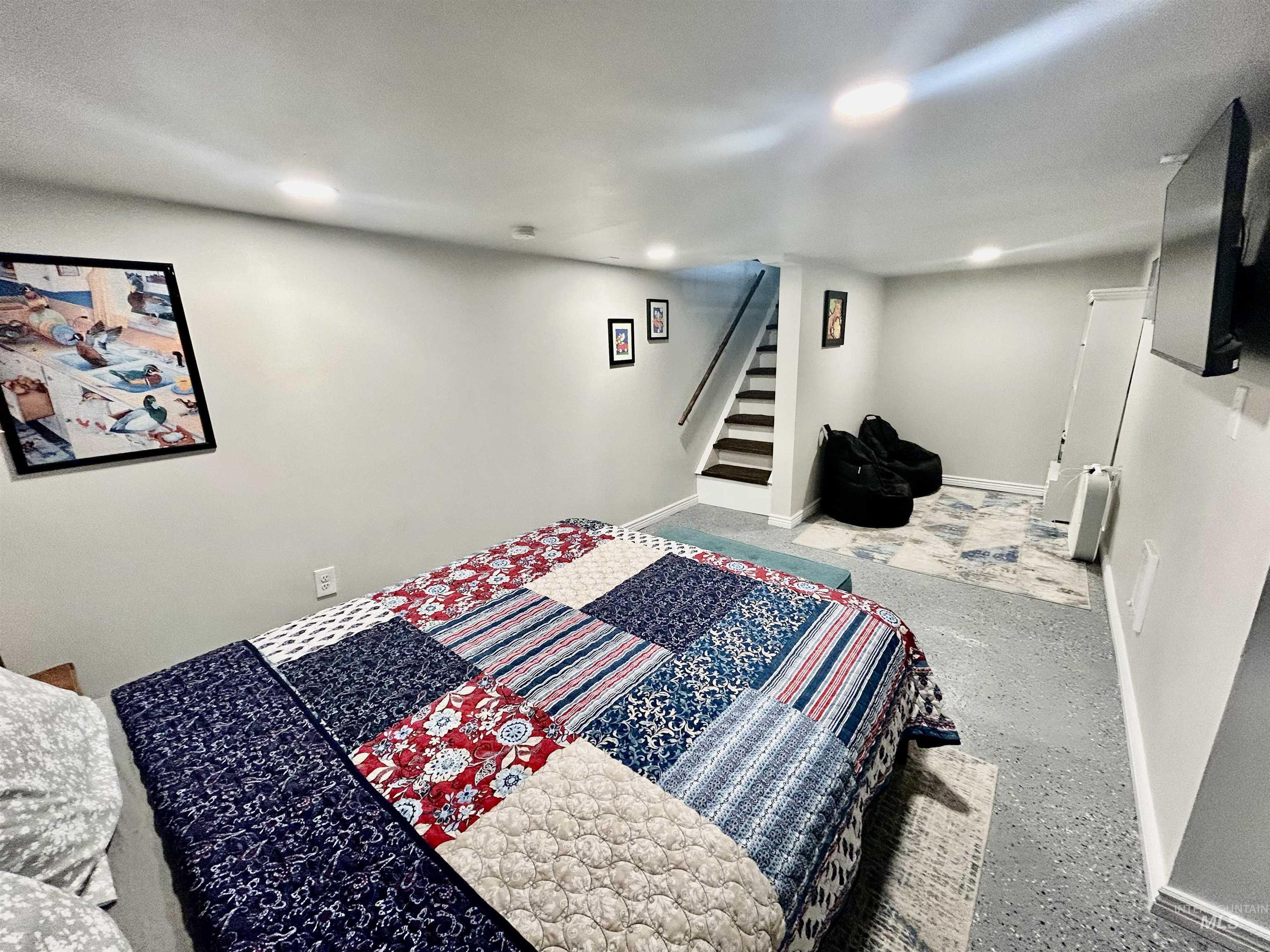 Bedroom with baseboards and recessed lighting