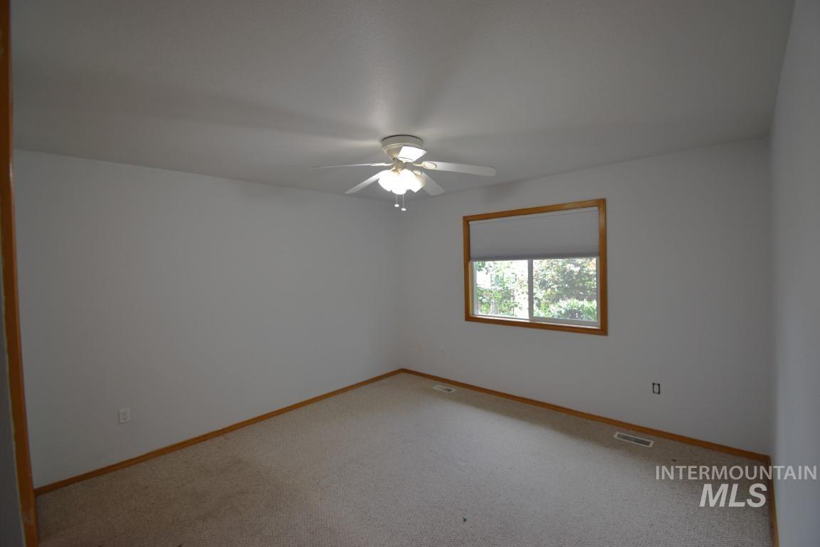 1213 N Shire Ave, Meridian, Idaho 83642, 3 Bedrooms, 2 Bathrooms, Rental For Rent, Price $2,150, 98955292
