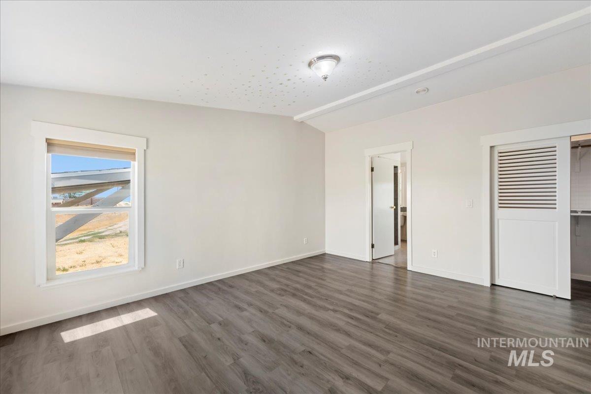 14490 & 14492 Sand Hollow Road, Caldwell, Idaho 83607, 7 Bedrooms, 5 Bathrooms, Farm & Ranch For Sale, Price $780,000, 98955562