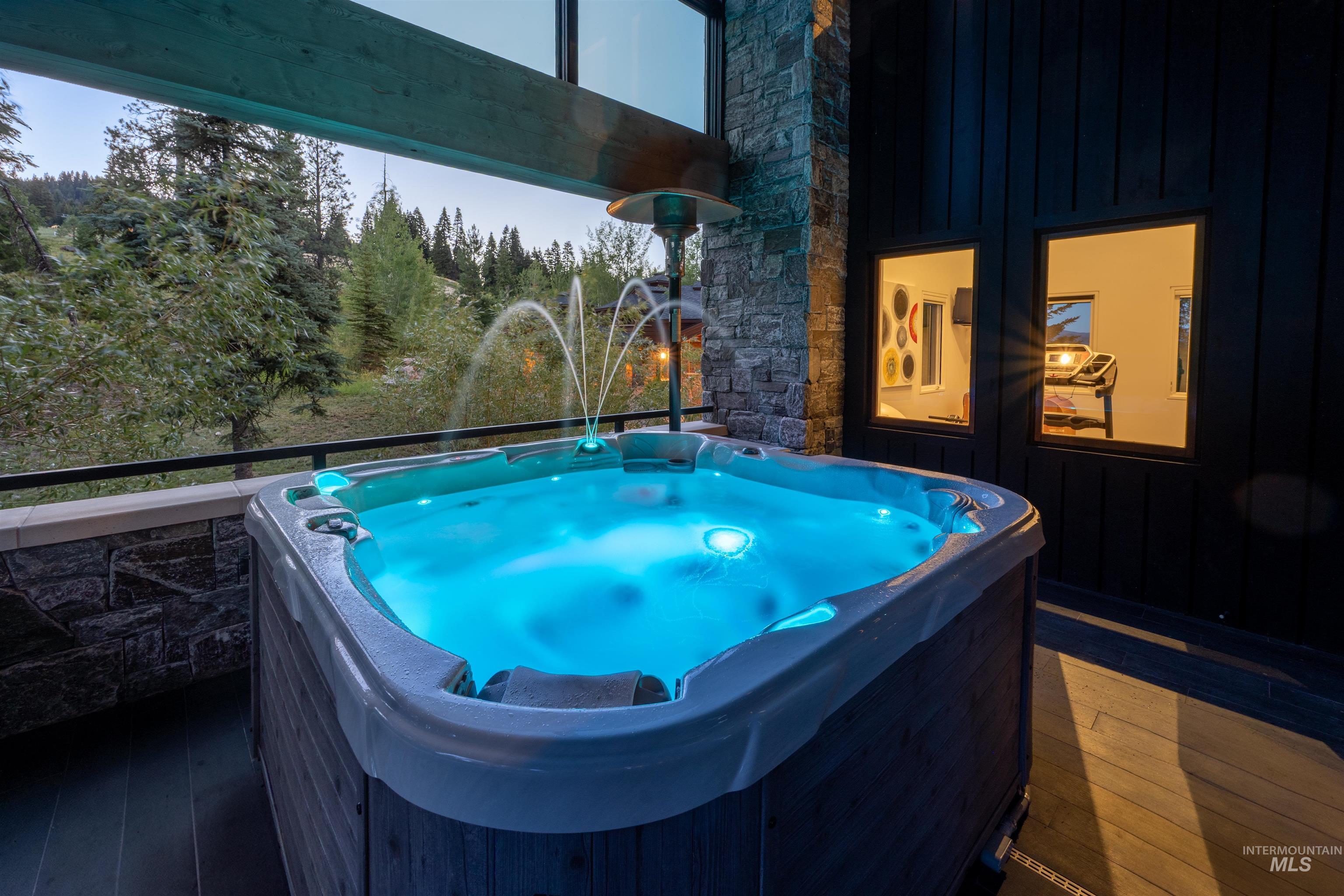 433 SugarLoaf Place, Donnelly, Idaho 83615, 4 Bedrooms, 6.5 Bathrooms, Residential For Sale, Price $5,850,000, 98955590