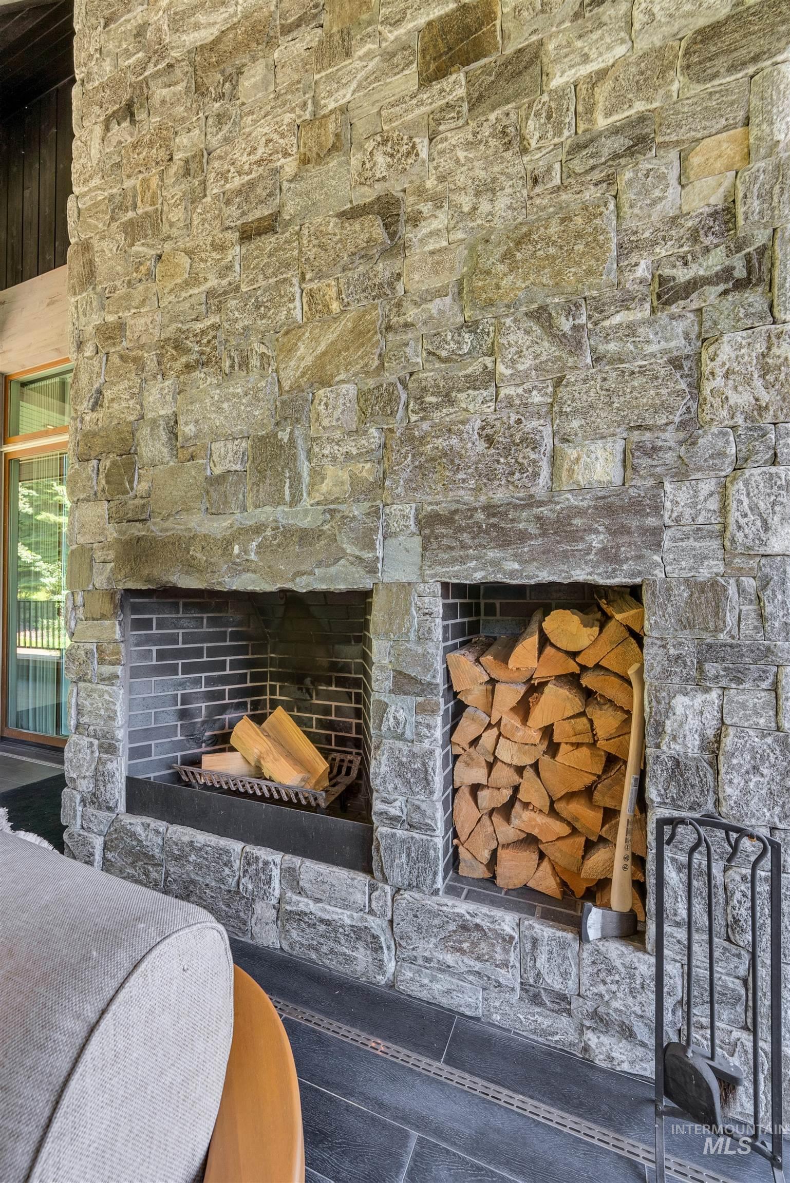 433 SugarLoaf Place, Donnelly, Idaho 83615, 4 Bedrooms, 6.5 Bathrooms, Residential For Sale, Price $5,850,000, 98955590