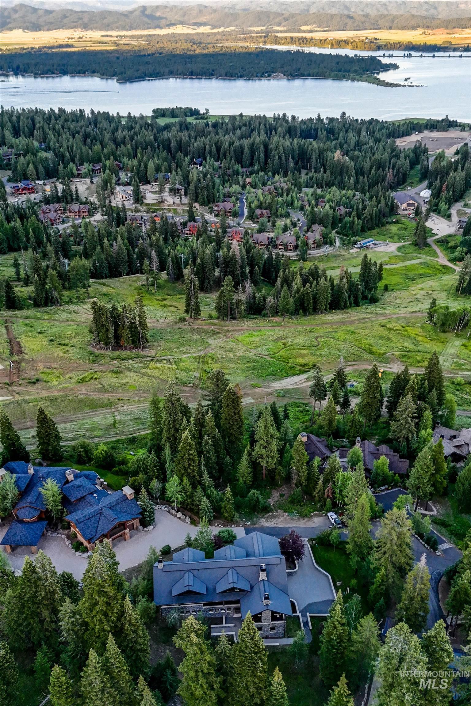 433 SugarLoaf Place, Donnelly, Idaho 83615, 4 Bedrooms, 6.5 Bathrooms, Residential For Sale, Price $5,850,000, 98955590