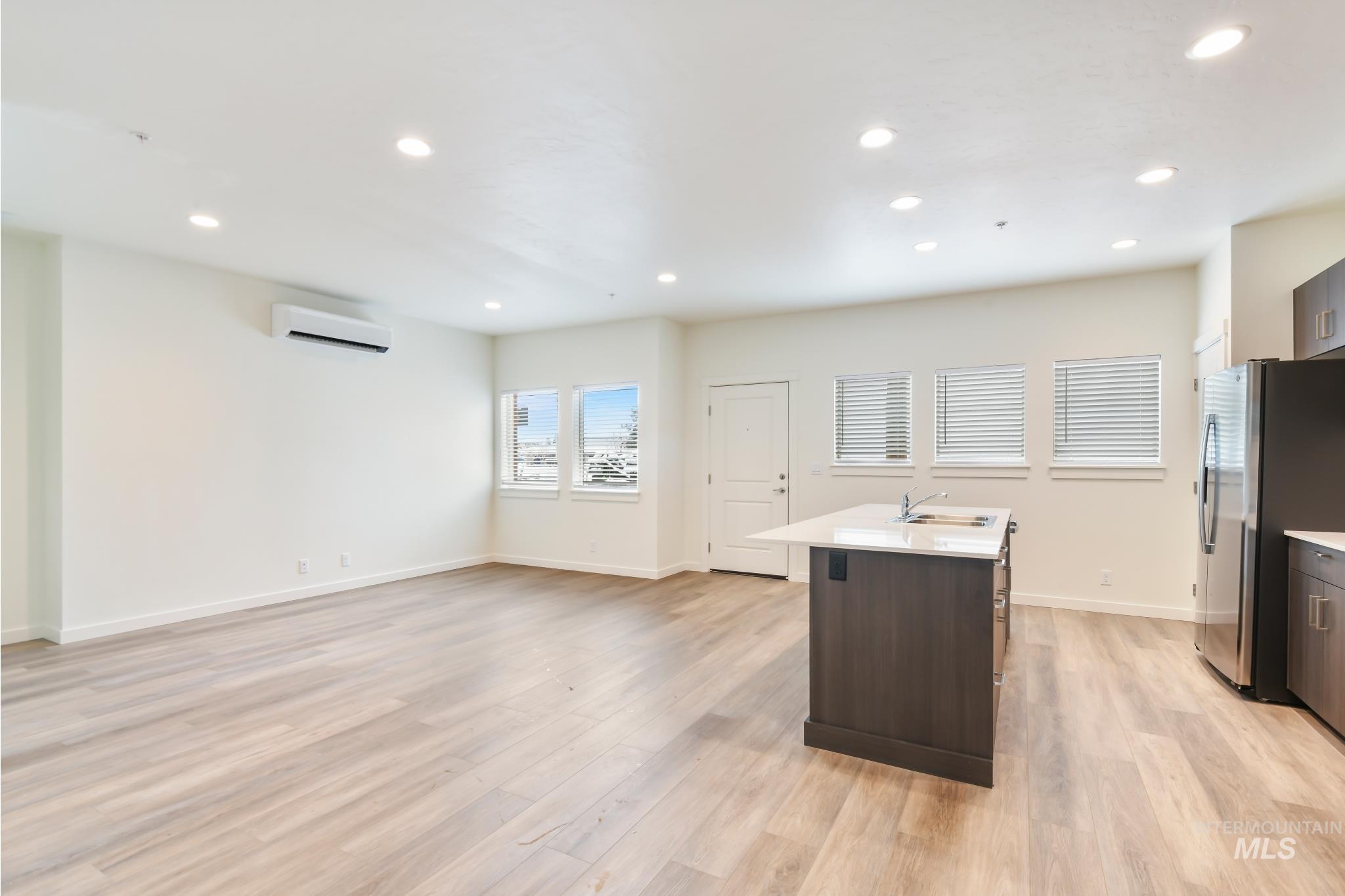 6726 W Overland, Boise, Idaho 83709, 3 Bedrooms, 3.5 Bathrooms, Residential Income For Sale, Price $1,168,899, 98955688