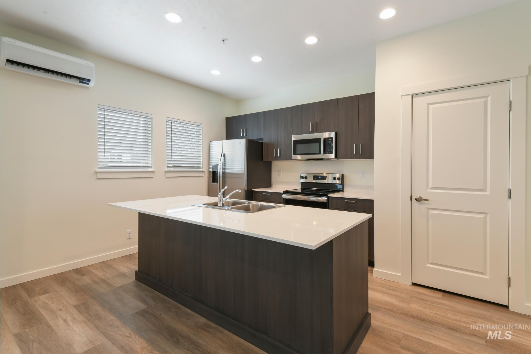 6726 W Overland, Boise, Idaho 83709, 3 Bedrooms, 3.5 Bathrooms, Residential Income For Sale, Price $1,168,899, 98955688