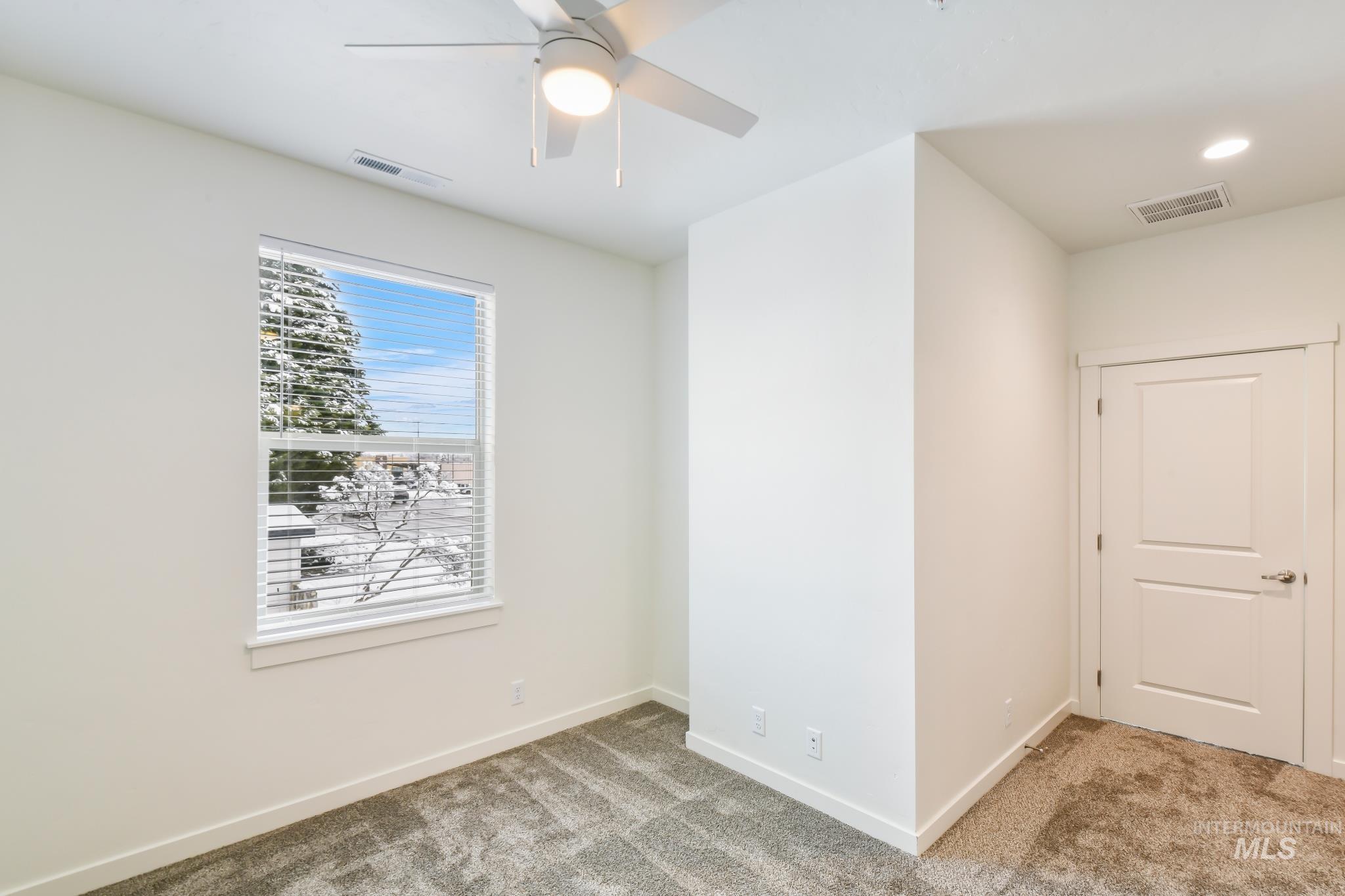 6726 W Overland, Boise, Idaho 83709, 3 Bedrooms, 3.5 Bathrooms, Residential Income For Sale, Price $1,168,899, 98955688