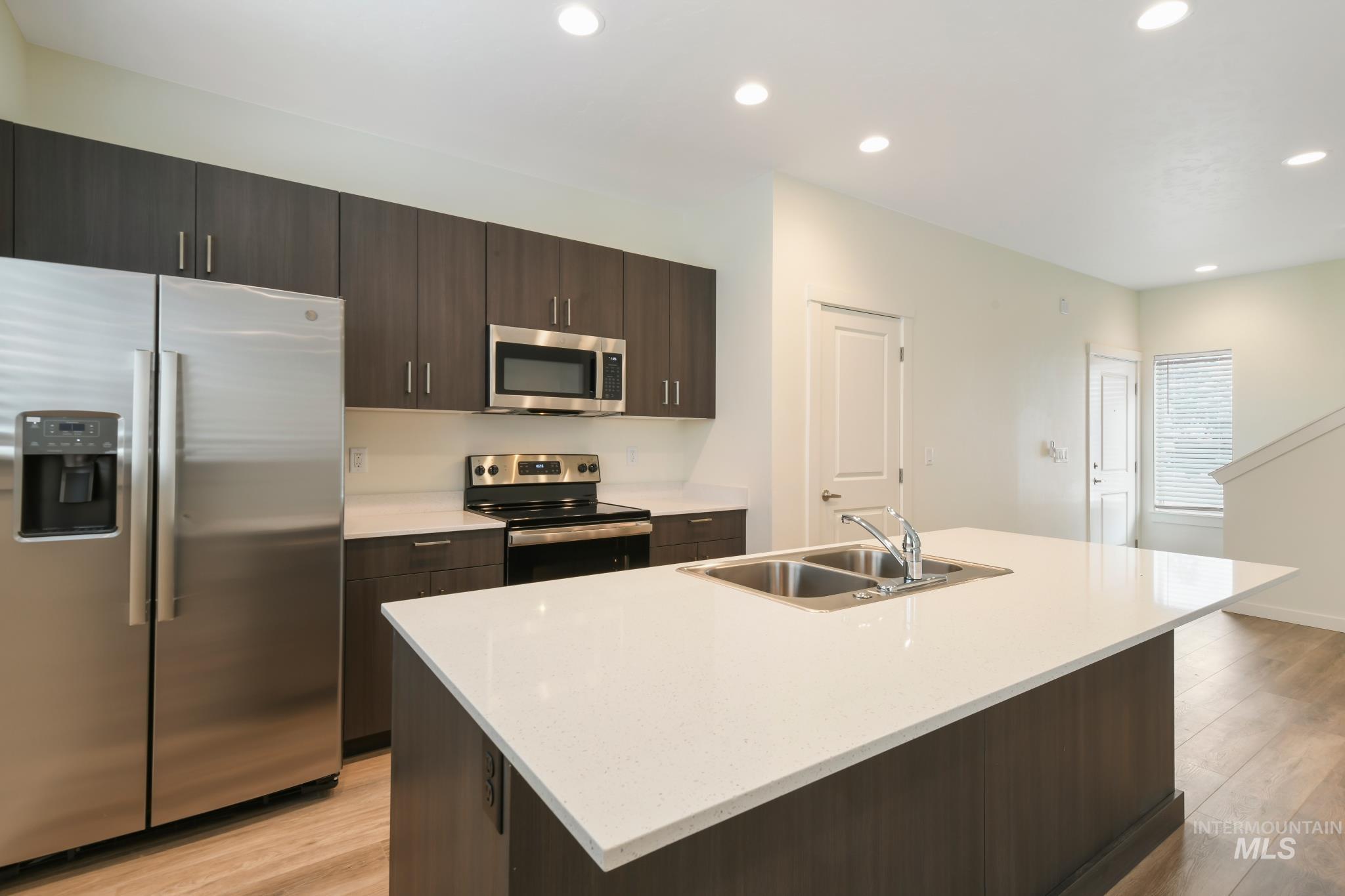 6726 W Overland, Boise, Idaho 83709, 3 Bedrooms, 3.5 Bathrooms, Residential Income For Sale, Price $1,168,899, 98955688