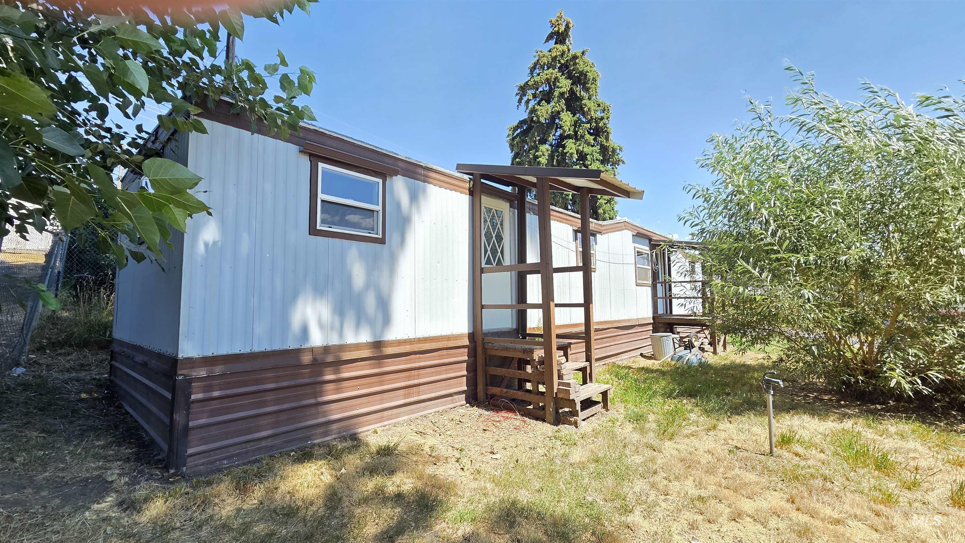 603 W Palouse River Dr., Moscow, Idaho 83843, 2 Bedrooms, 2 Bathrooms, Residential For Sale, Price $27,000, 98955787