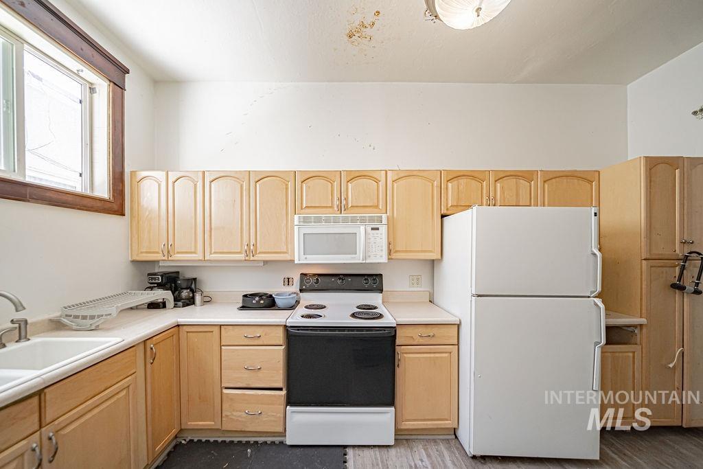 310 E Center St, Pocatello, Idaho 83201, Residential Income For Sale, Price $1,890,000, 98956113
