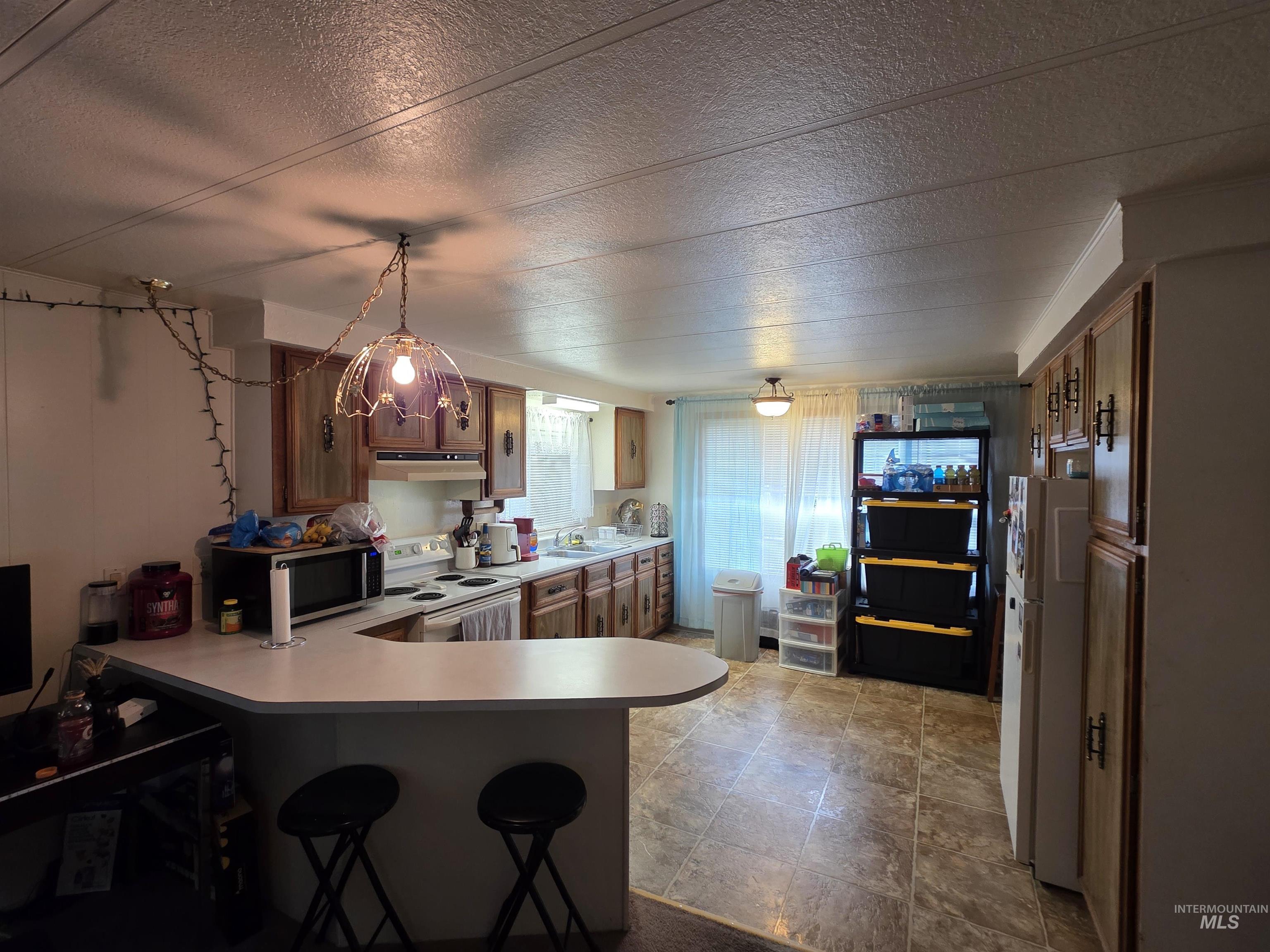 2465 19th St., Clarkston, Washington 99403, 3 Bedrooms, 1.5 Bathrooms, Residential Income For Sale, Price $399,000, 98956150