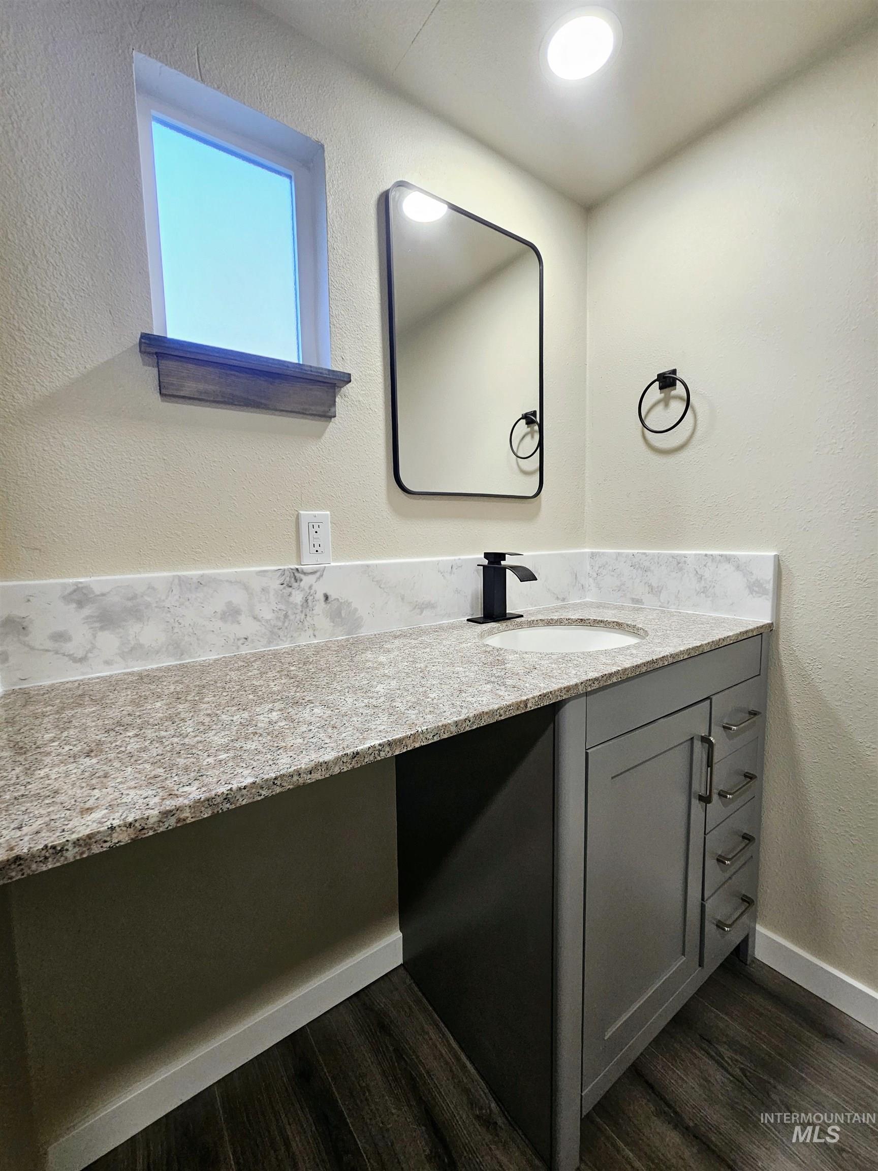 #4 Kokanee Ln., Orofino, Idaho 83544, 2 Bedrooms, 1 Bathroom, Residential For Sale, Price $49,500, 98956325