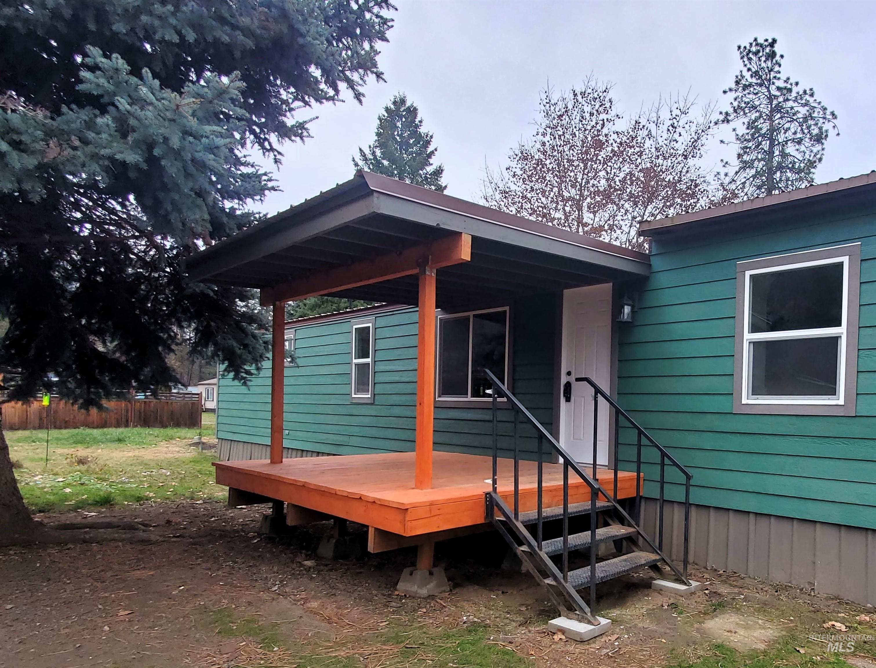 #4 Kokanee Ln., Orofino, Idaho 83544, 2 Bedrooms, 1 Bathroom, Residential For Sale, Price $49,500, 98956325