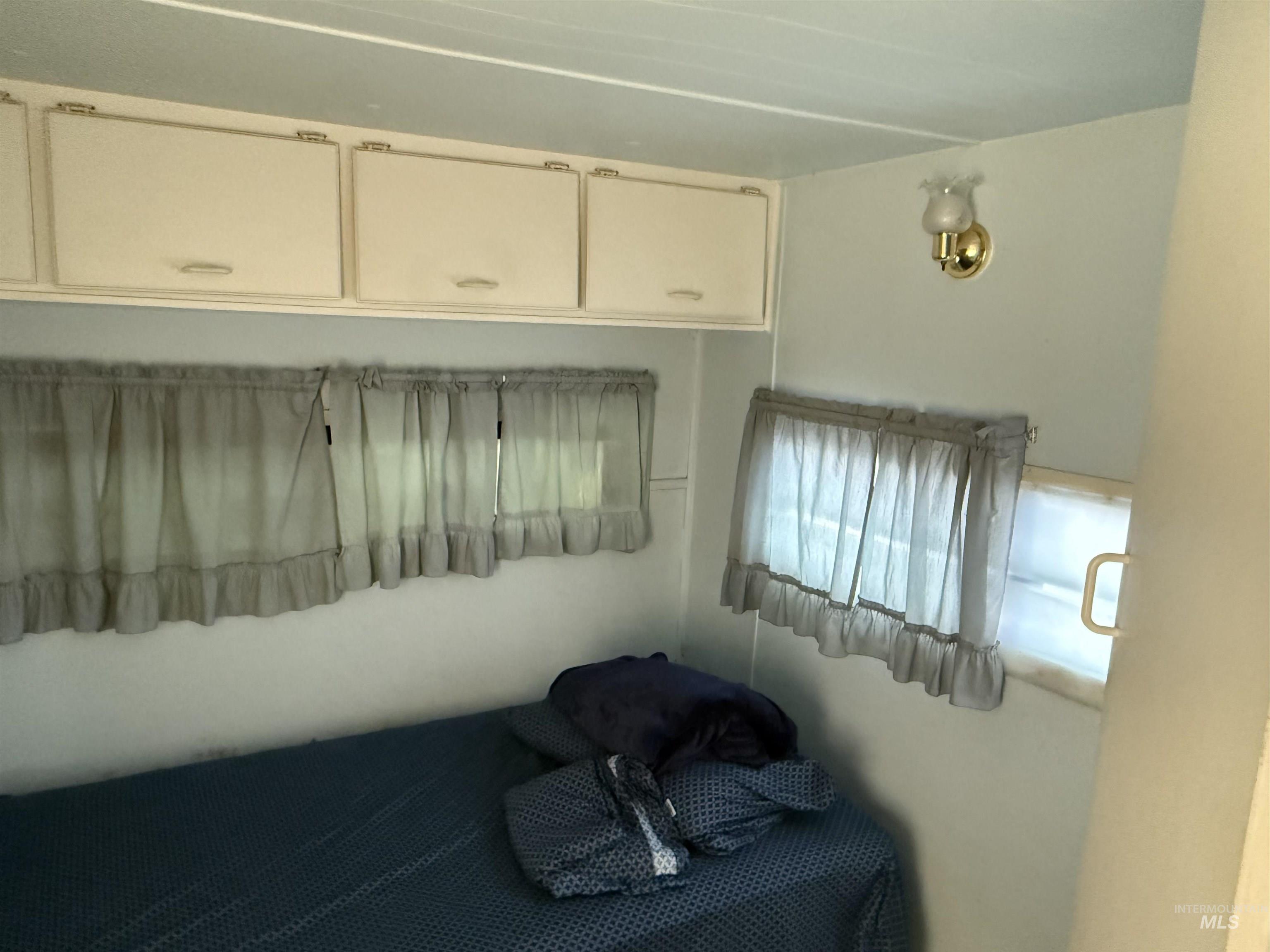 1935 S 5th Ave, Pocatello, Idaho 83201, 1 Bedroom, 1 Bathroom, Residential For Sale, Price $27,900, 98956344
