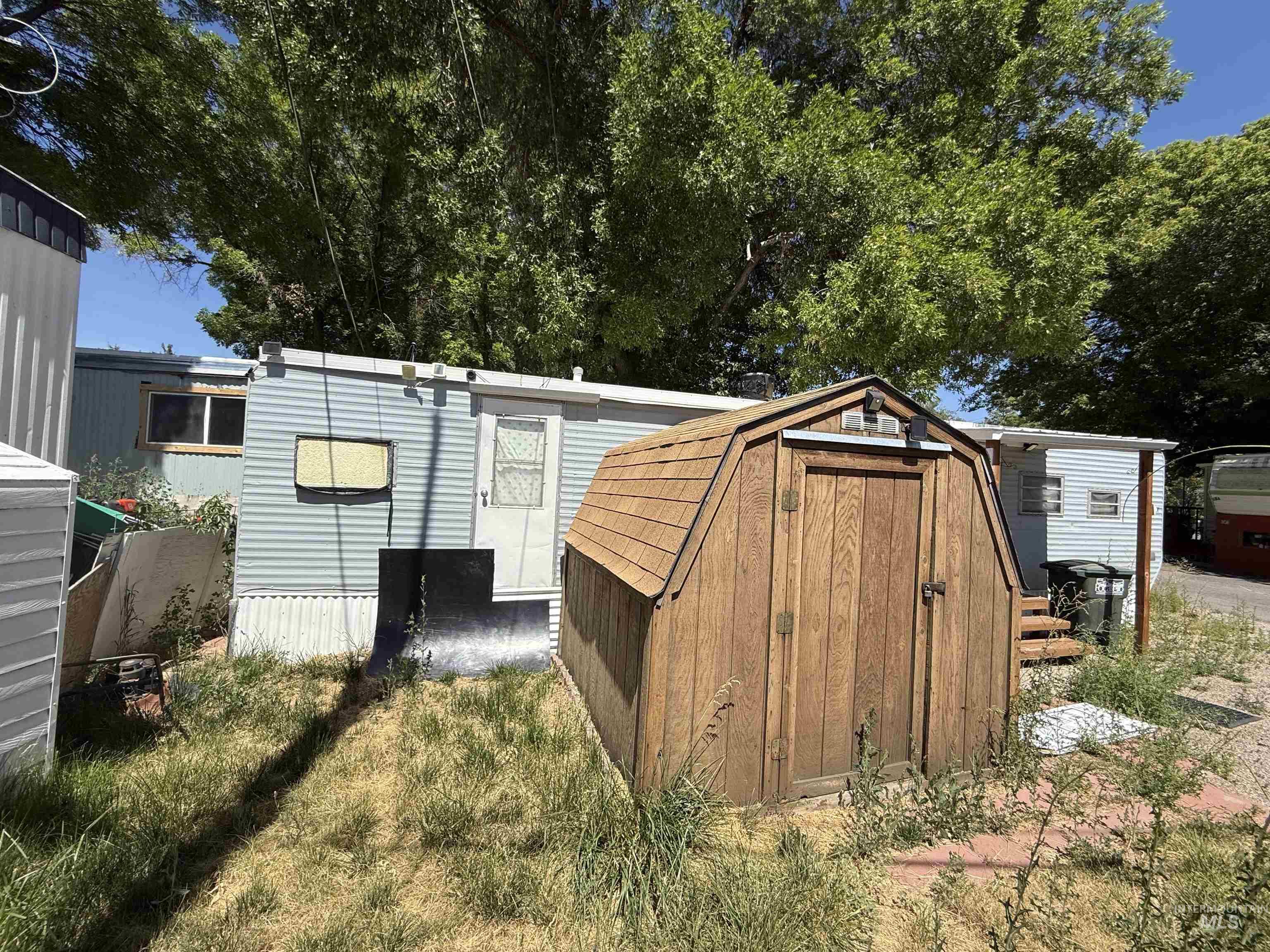 1935 S 5th Ave, Pocatello, Idaho 83201, 1 Bedroom, 1 Bathroom, Residential For Sale, Price $27,900, 98956344