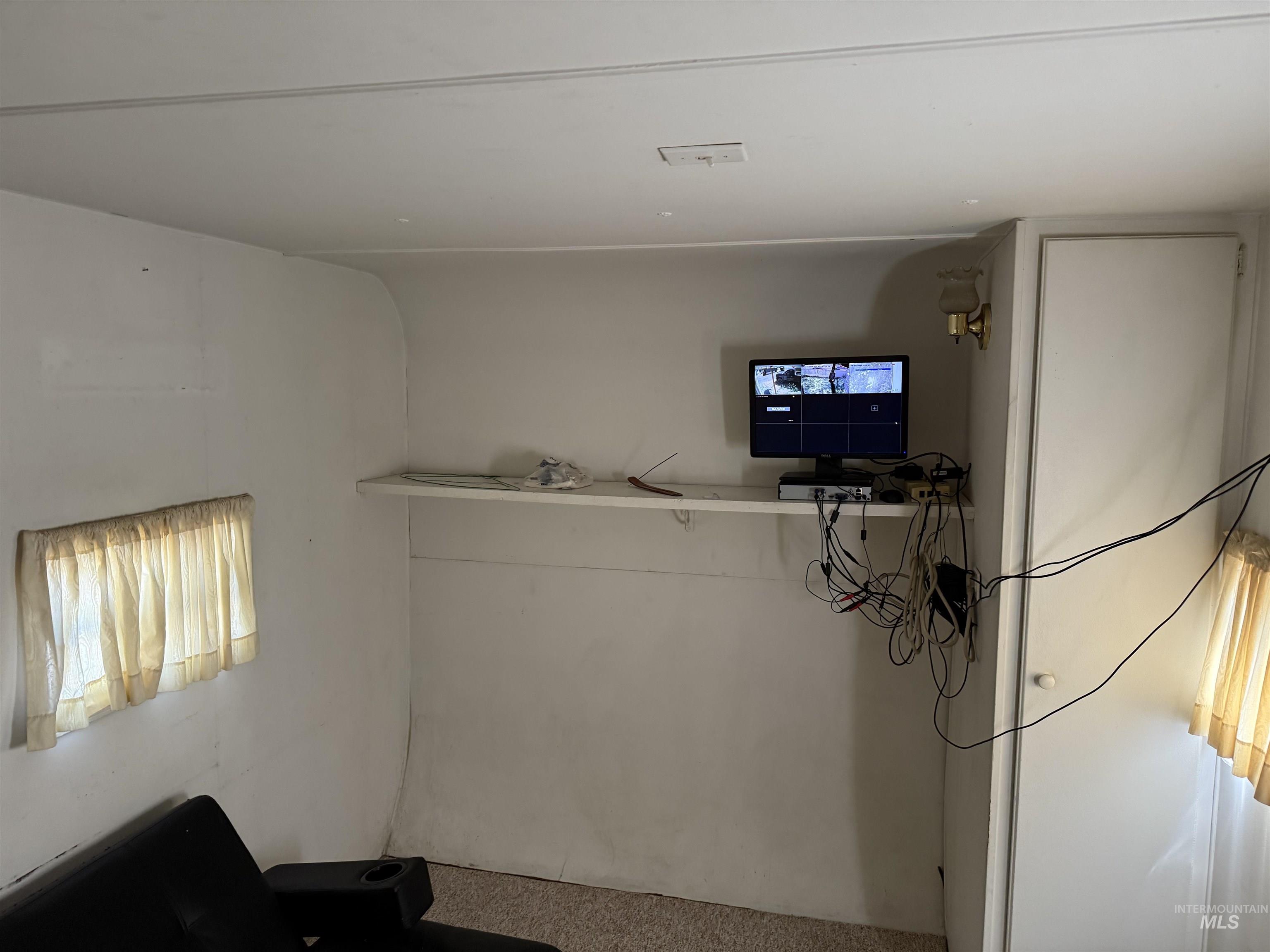 1935 S 5th Ave, Pocatello, Idaho 83201, 1 Bedroom, 1 Bathroom, Residential For Sale, Price $27,900, 98956344