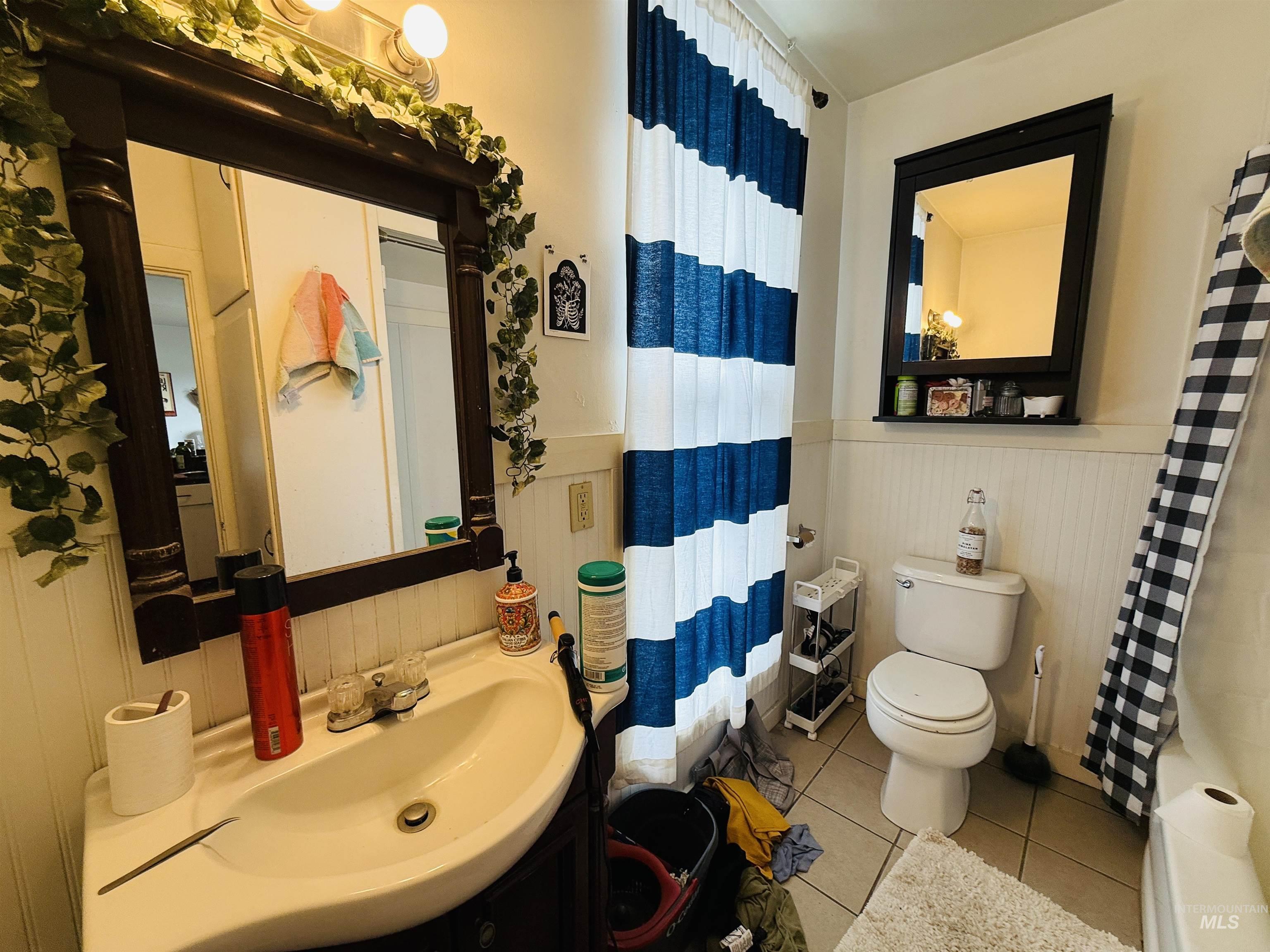 207 W 1st Street, Moscow, Idaho 83843, 1 Bedroom, 1 Bathroom, Residential Income For Sale, Price $1,180,000, 98956432