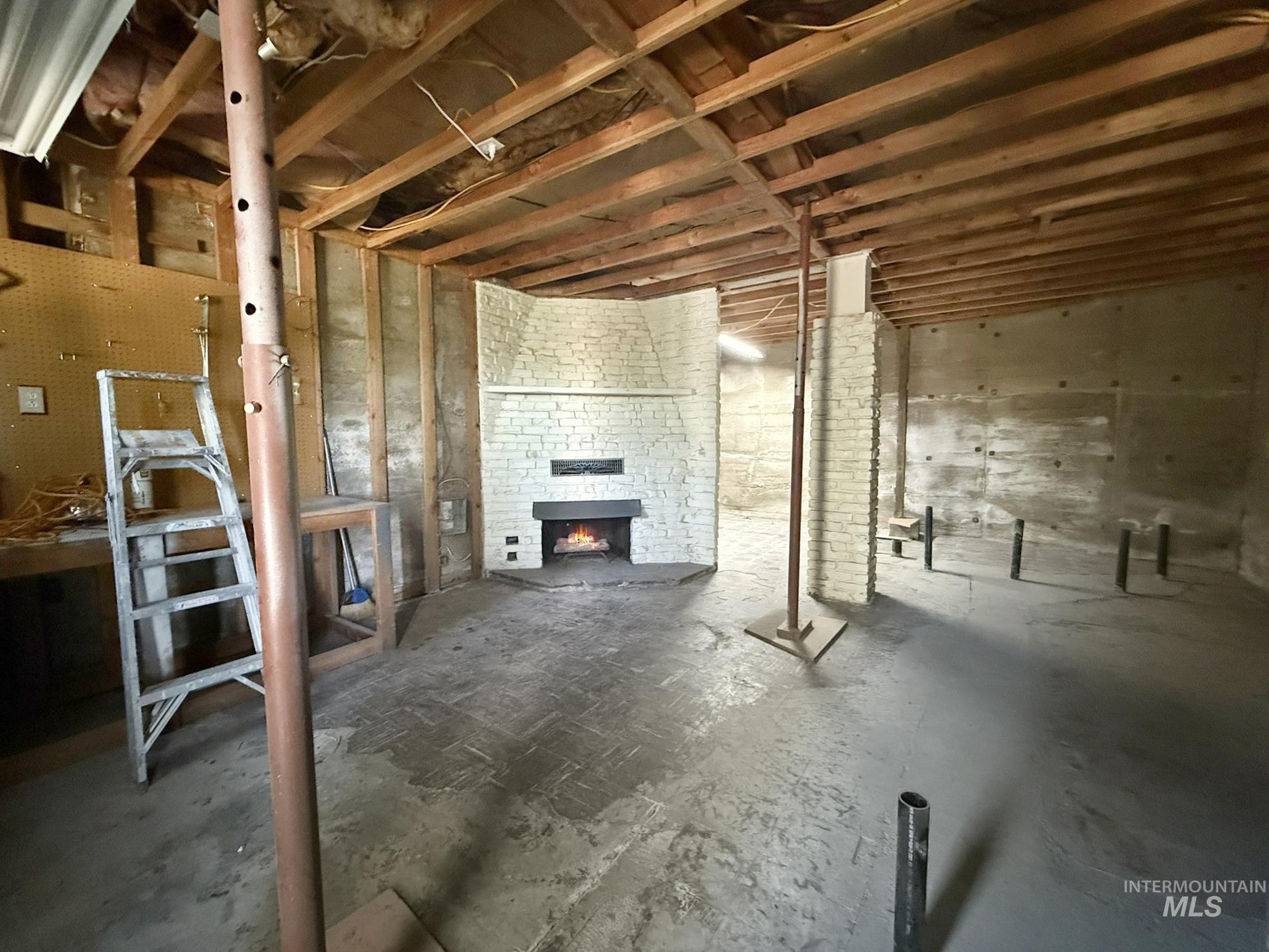Carriage House Below Grade Storage