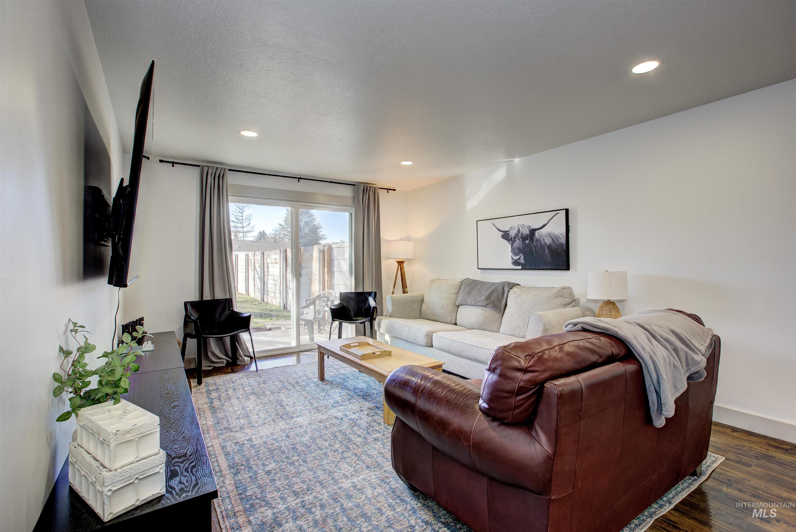 8561 W Goddard, Boise, Idaho 83704, 3 Bedrooms, 2 Bathrooms, Residential Income For Sale, Price $719,900, 98956694
