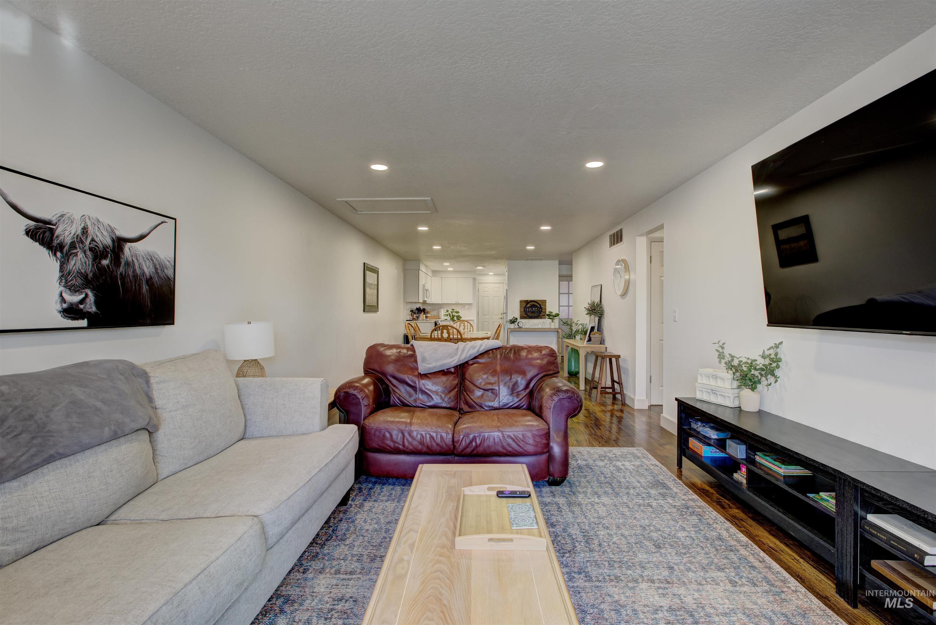 8561 W Goddard, Boise, Idaho 83704, 3 Bedrooms, 2 Bathrooms, Residential Income For Sale, Price $719,900, 98956694