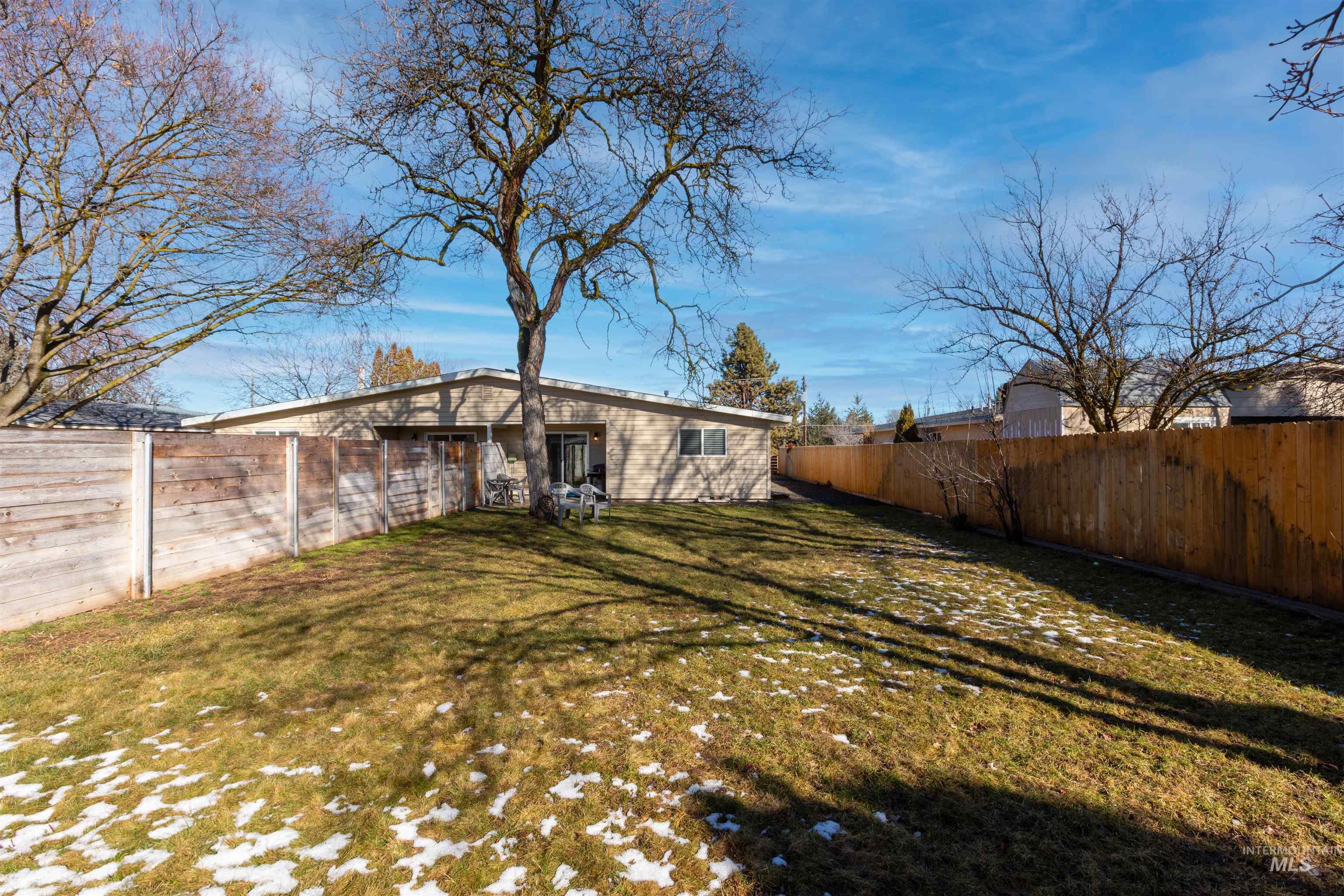8561 W Goddard, Boise, Idaho 83704, 3 Bedrooms, 2 Bathrooms, Residential Income For Sale, Price $719,900, 98956694