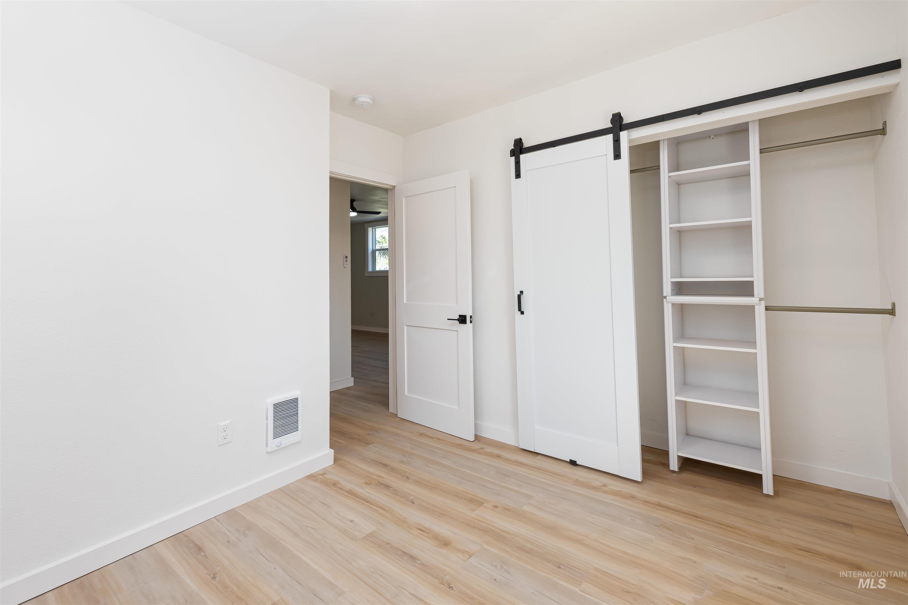 633 / 635 2nd Street, Clarkston, Washington 99403, 2 Bedrooms, 1 Bathroom, Residential Income For Sale, Price $375,000, 98956798