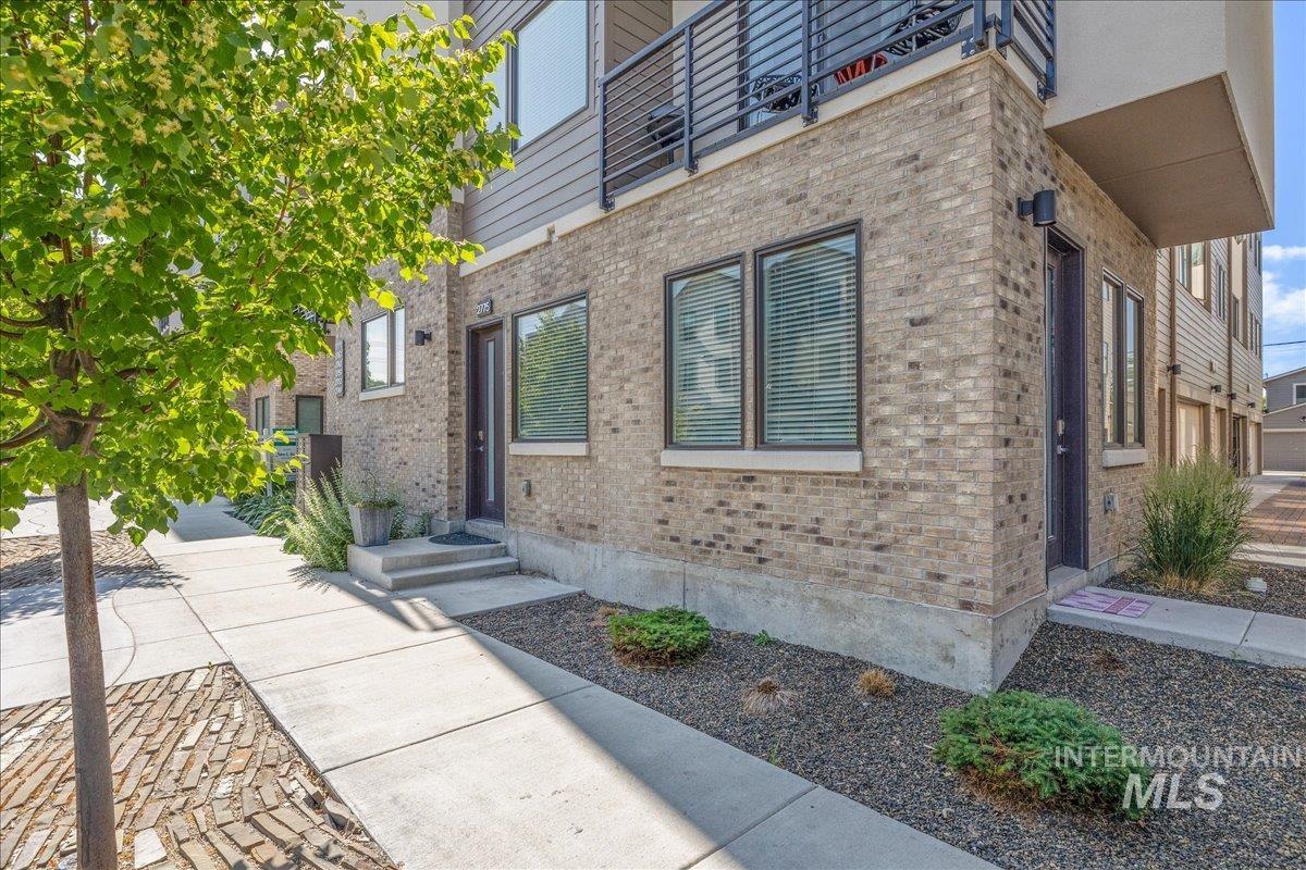 2775 W Stewart Ave., Boise, Idaho 83702, 2 Bedrooms, 2 Bathrooms, Residential Income For Sale, Price $555,000, 98957144