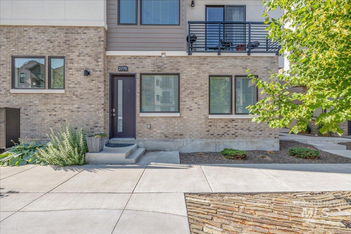 2775 W Stewart Ave., Boise, Idaho 83702, 2 Bedrooms, 2 Bathrooms, Residential Income For Sale, Price $555,000, 98957144