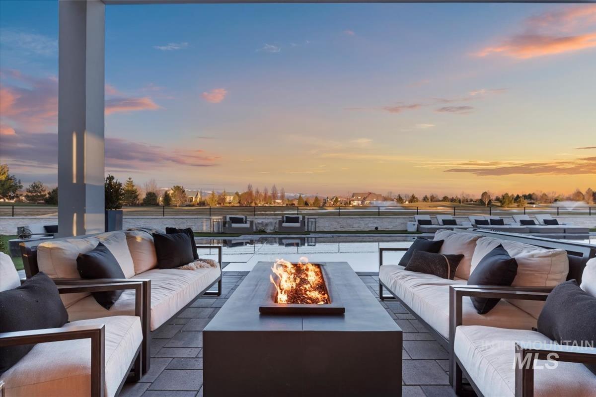 View of patio / terrace with an outdoor living space