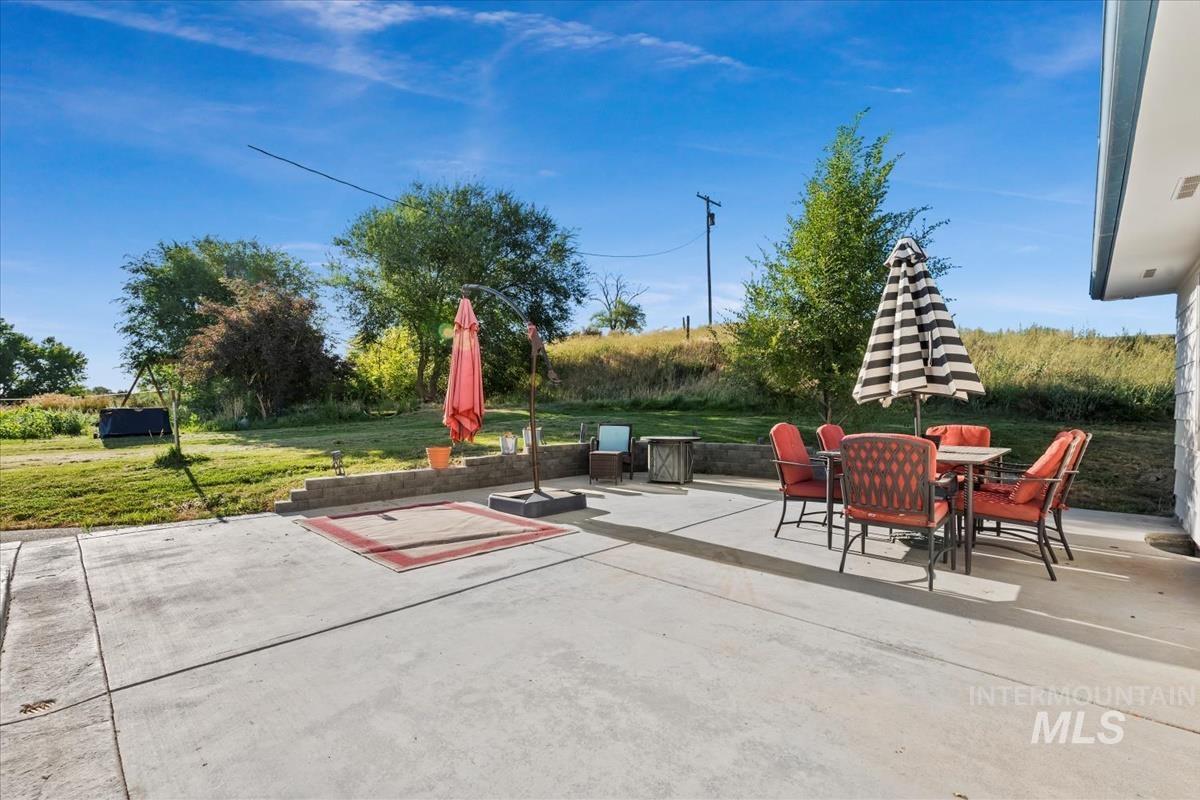 View of patio / terrace featuring outdoor dining area