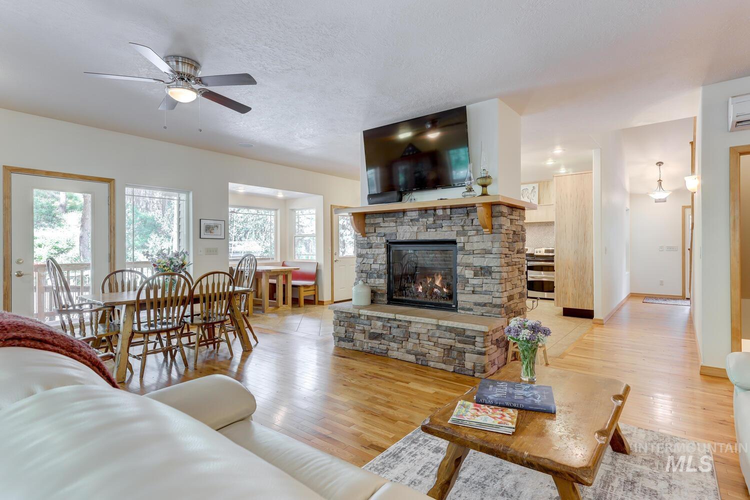 188 Southfork Road, Garden Valley, Idaho 83622, 4 Bedrooms, 3.5 Bathrooms, Residential For Sale, Price $949,000, 98957800