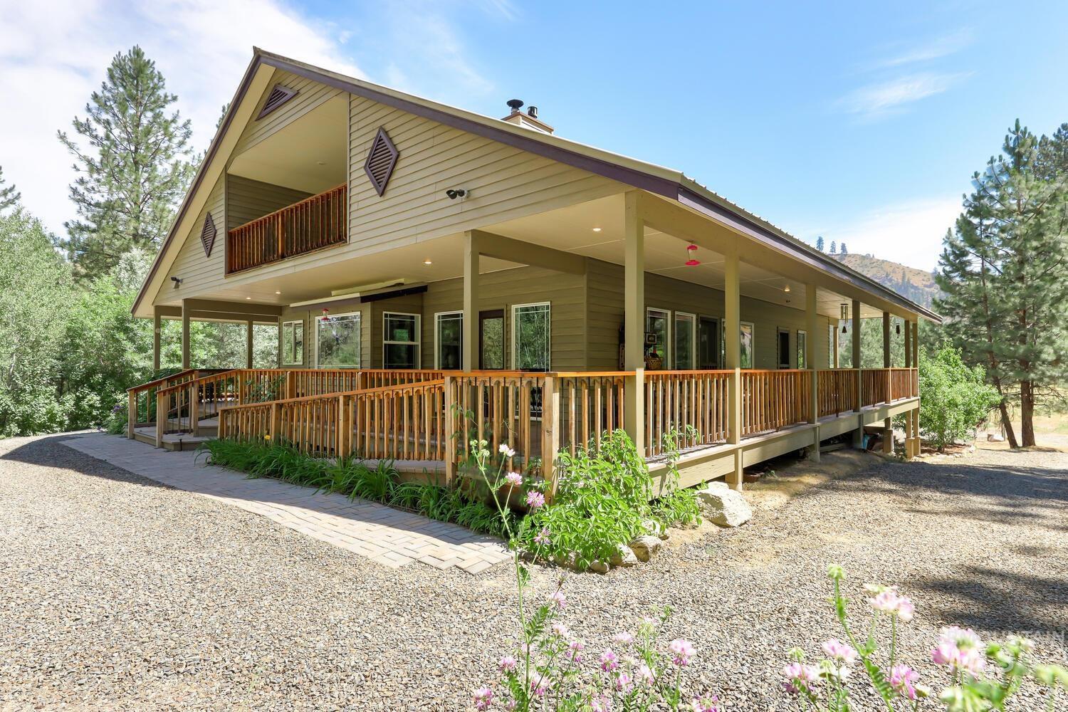 188 Southfork Road, Garden Valley, Idaho 83622, 4 Bedrooms, 3.5 Bathrooms, Residential For Sale, Price $949,000, 98957800