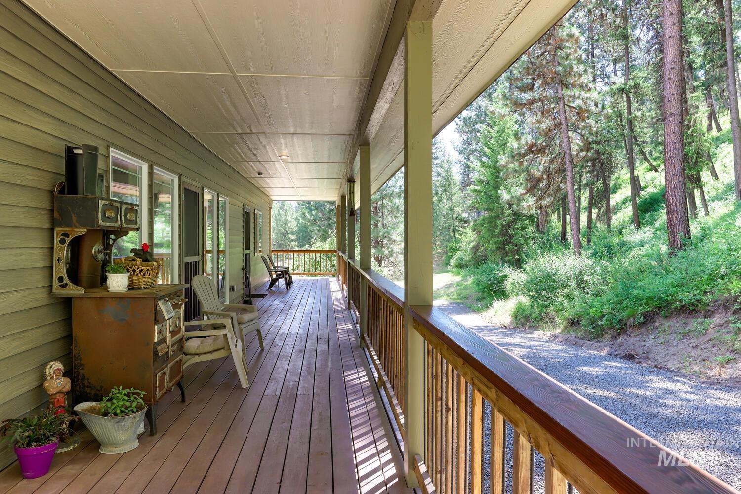 188 Southfork Road, Garden Valley, Idaho 83622, 4 Bedrooms, 3.5 Bathrooms, Residential For Sale, Price $949,000, 98957800