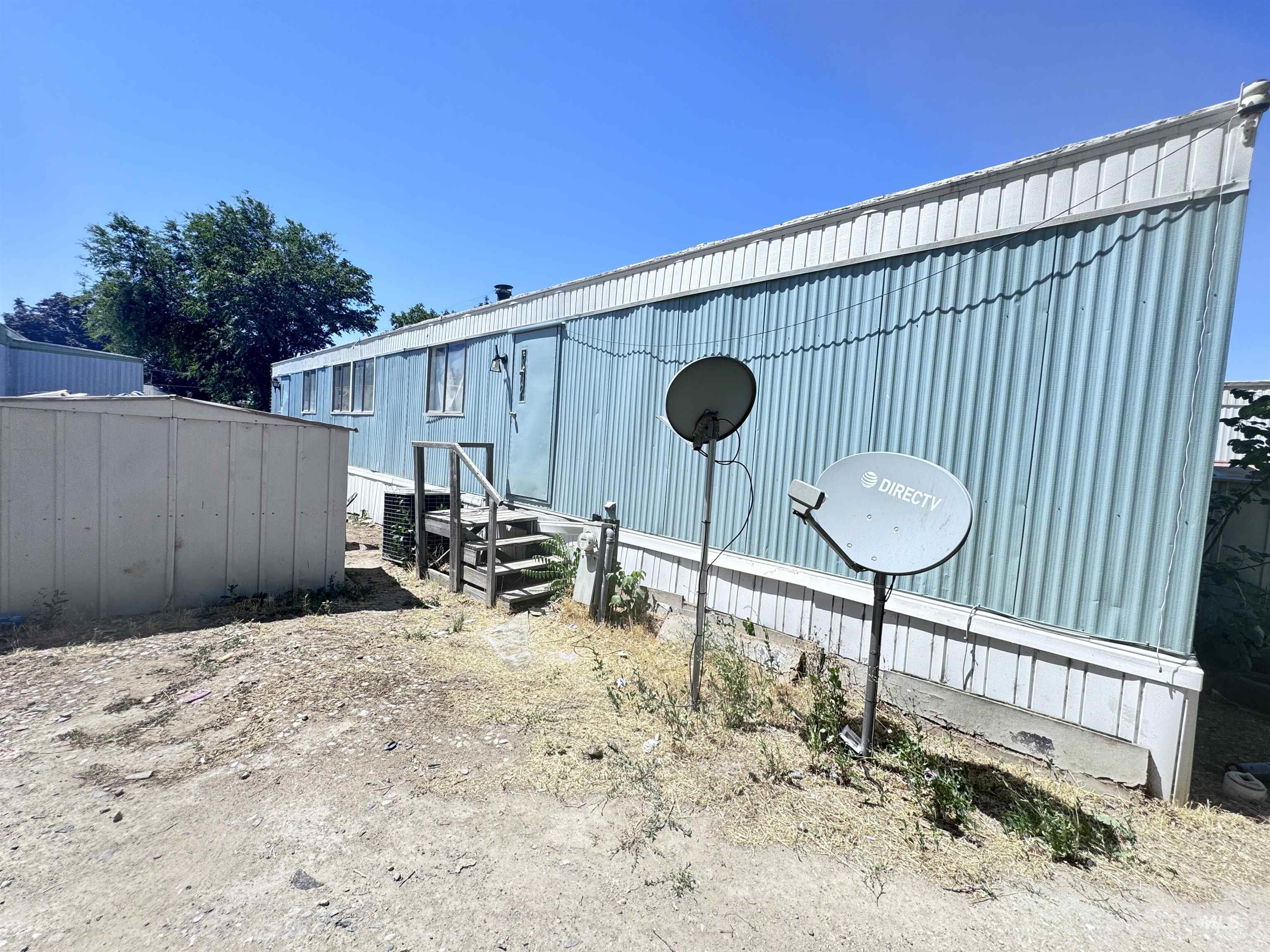 View of property exterior