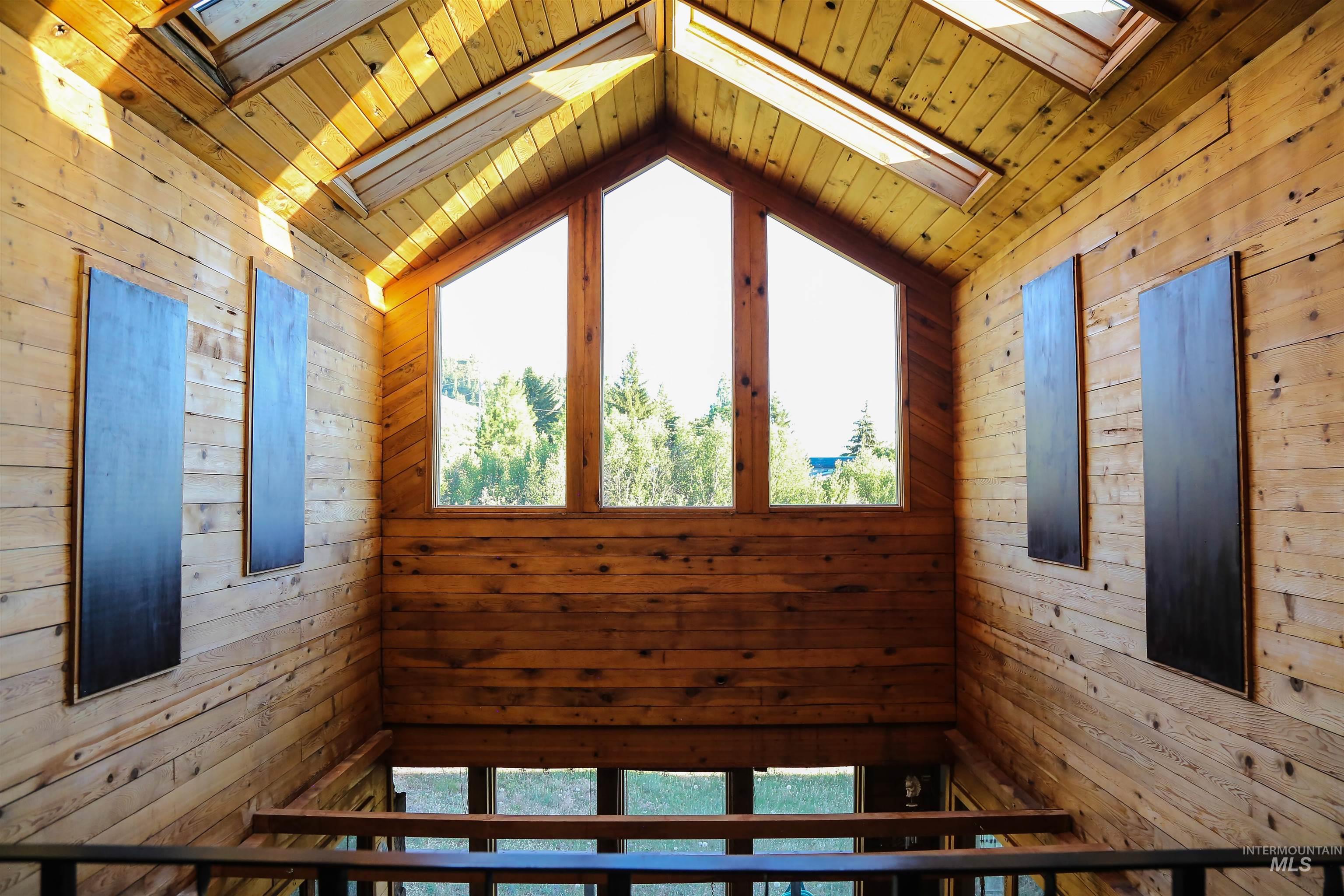 2060 Missman Road, Council, Idaho 83612, 4 Bedrooms, 3 Bathrooms, Residential For Sale, Price $750,000, 98957865