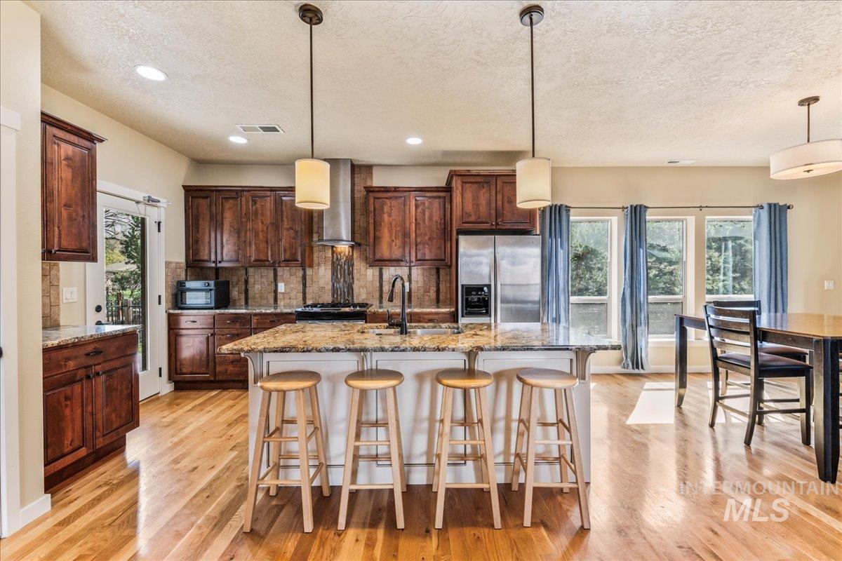 2516 Cisco Lane, Boise, Idaho 83702, 3 Bedrooms, 3 Bathrooms, Rental For Rent, Price $3,200, 98957932