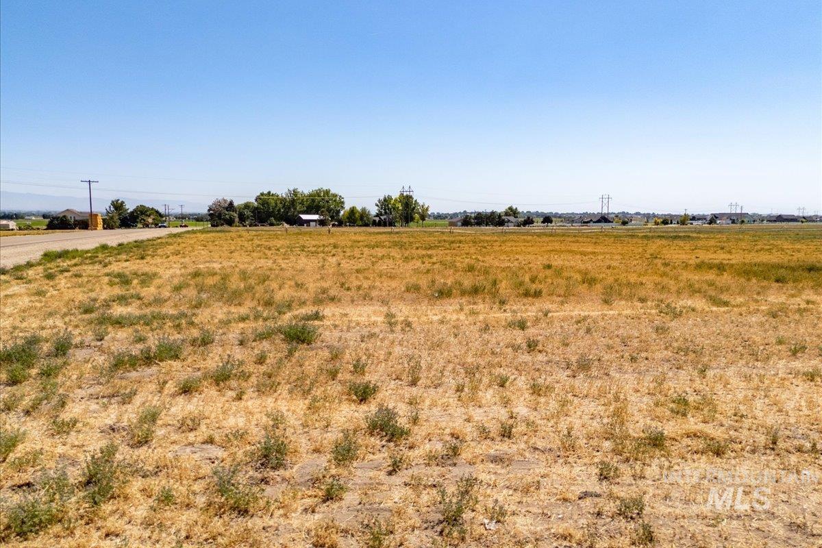 View of local wilderness with rural landscape